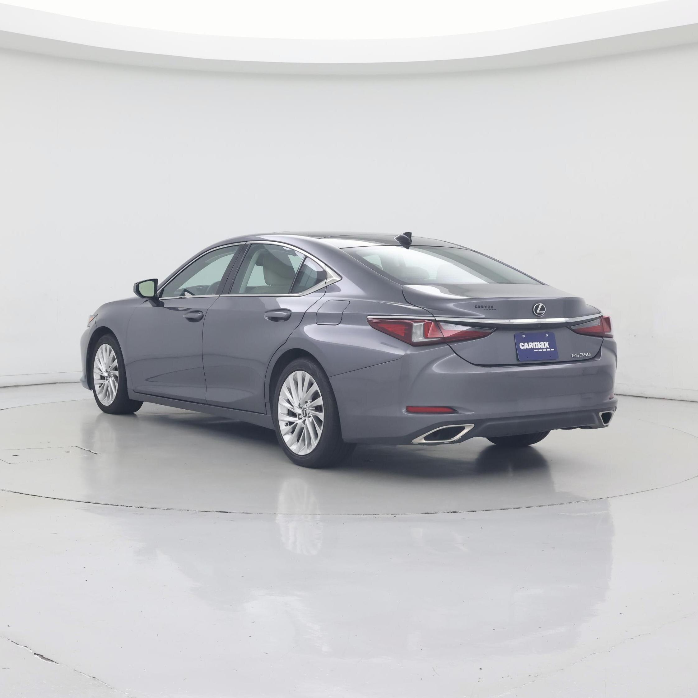 Thumbnail: 2020 Lexus ES - 2