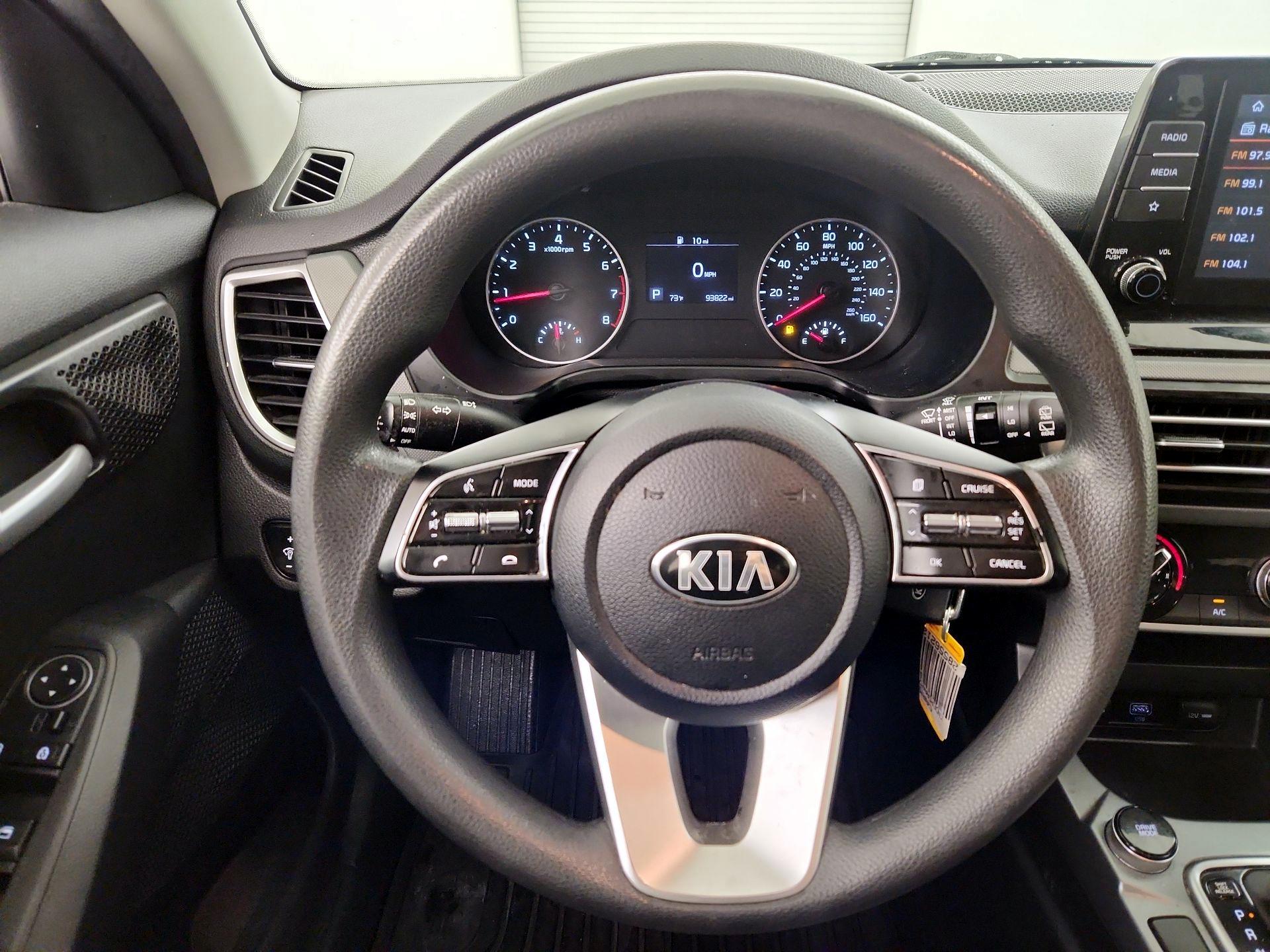 Thumbnail: 2021 Kia Seltos - 10