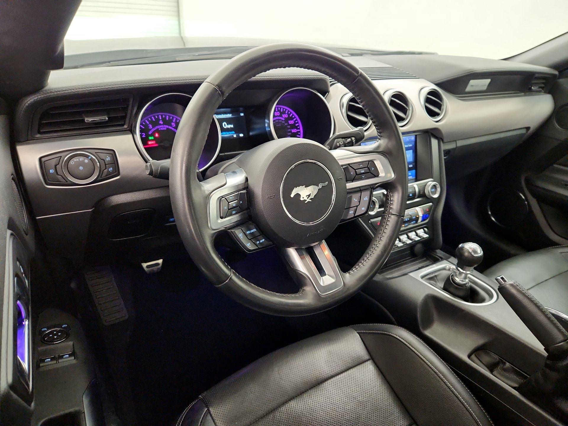 Thumbnail: 2022 Ford Mustang - 9