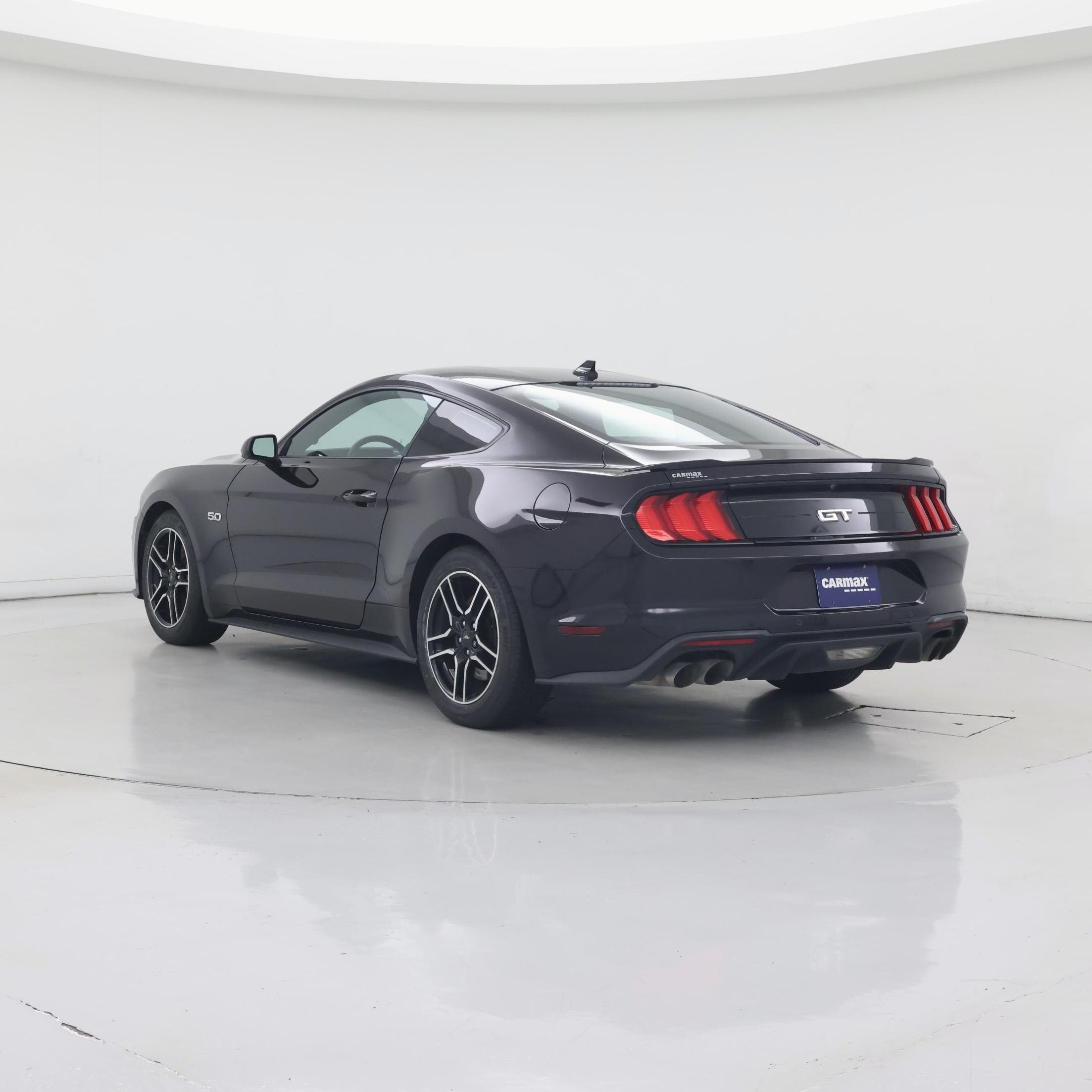 Thumbnail: 2022 Ford Mustang - 2