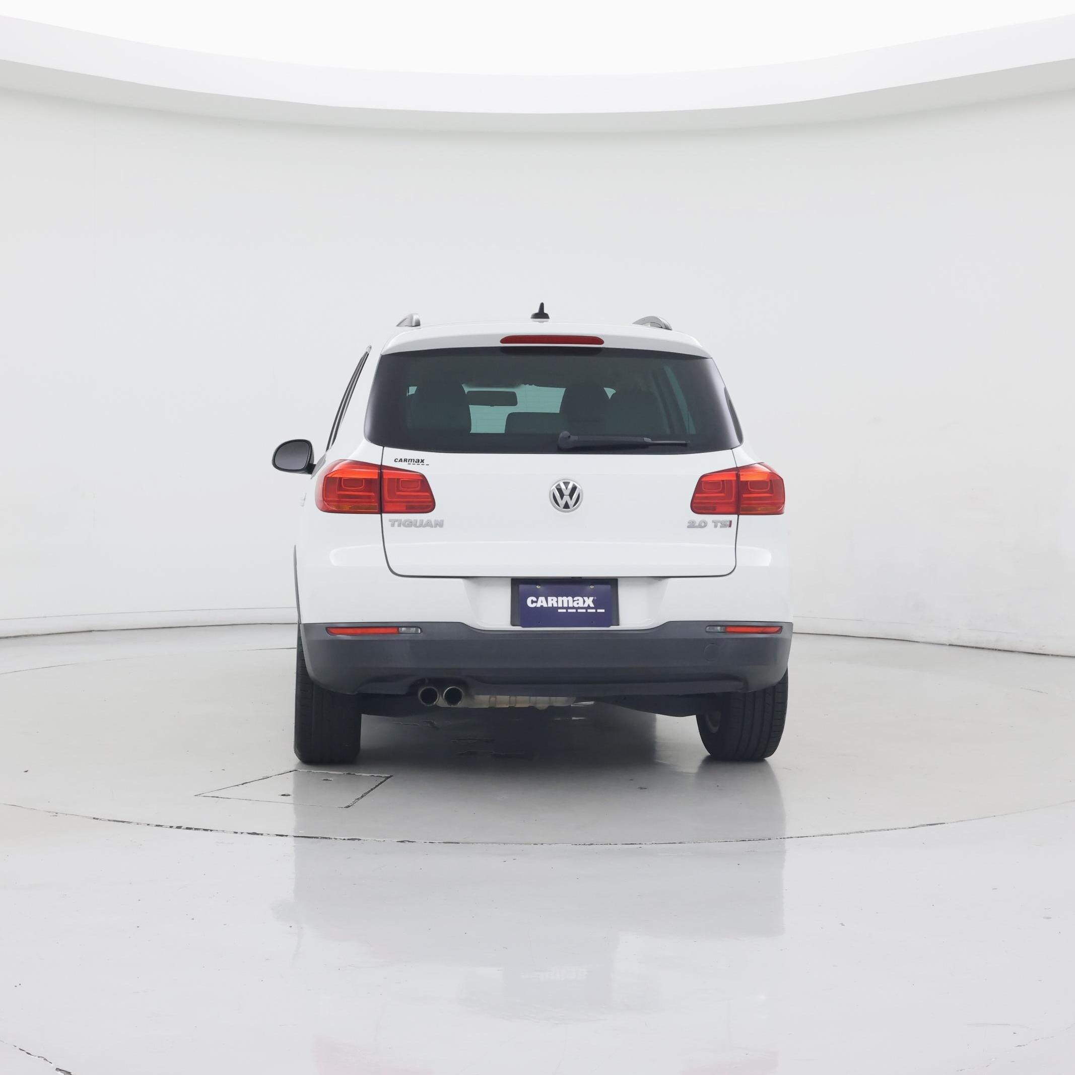 Thumbnail: 2015 Volkswagen Tiguan - 6