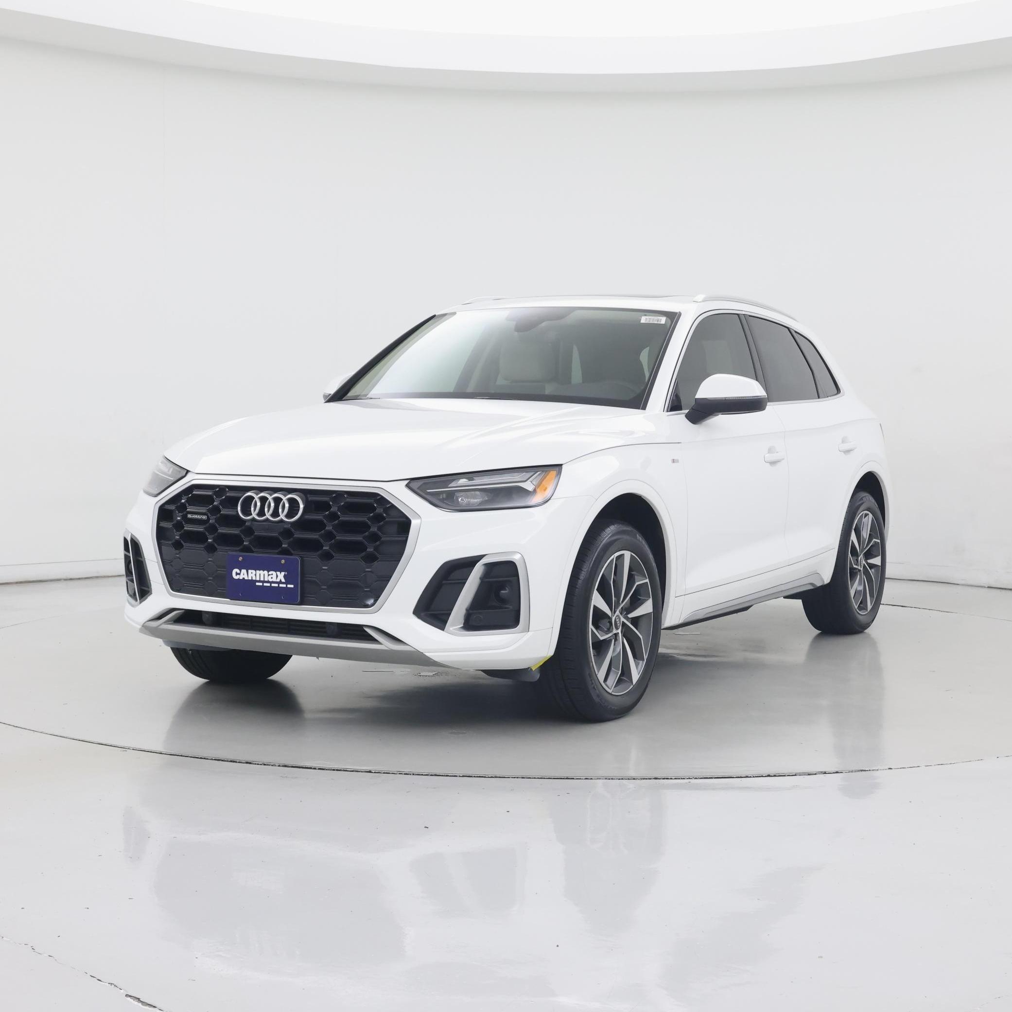 Thumbnail: 2022 Audi Q5 - 4