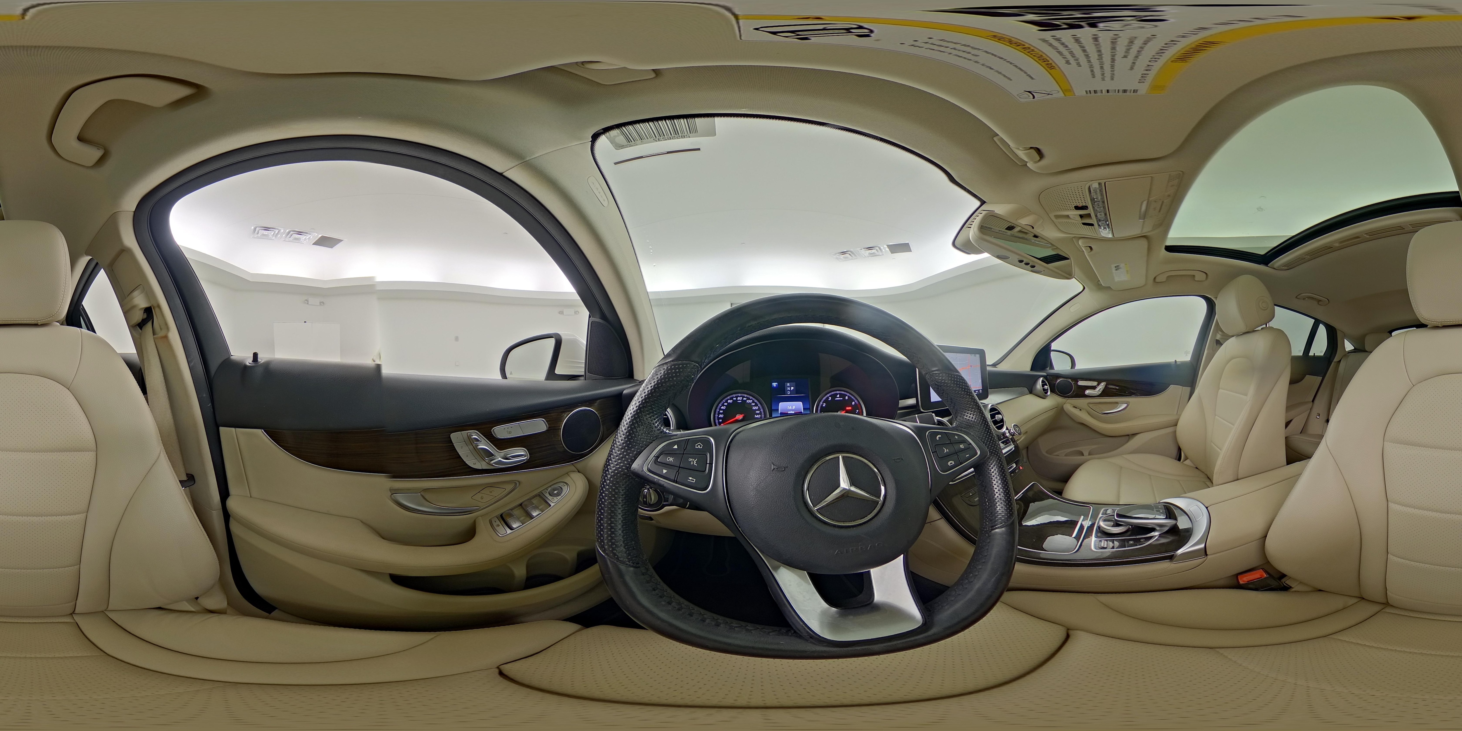 2018 Mercedes-Benz GLC Coupe GLC300 - Photo 28