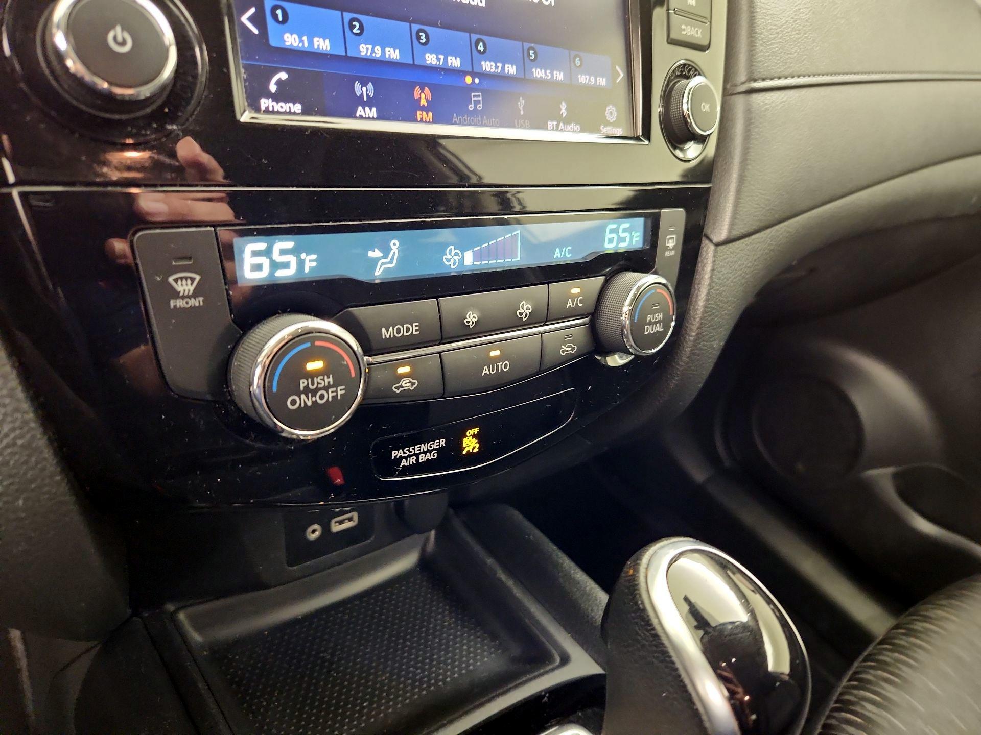 Thumbnail: 2020 Nissan Rogue - 16