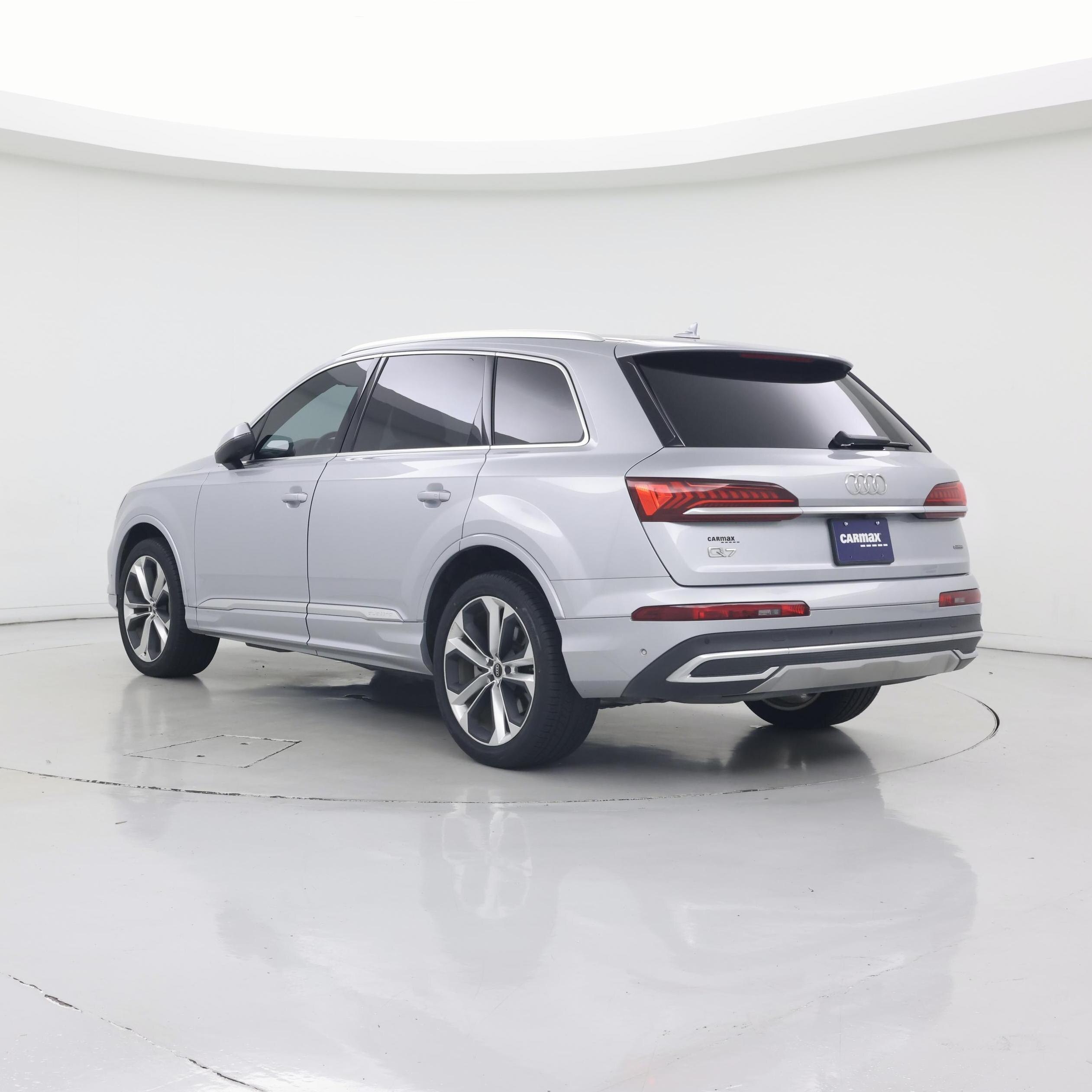 Thumbnail: 2022 Audi Q7 - 2
