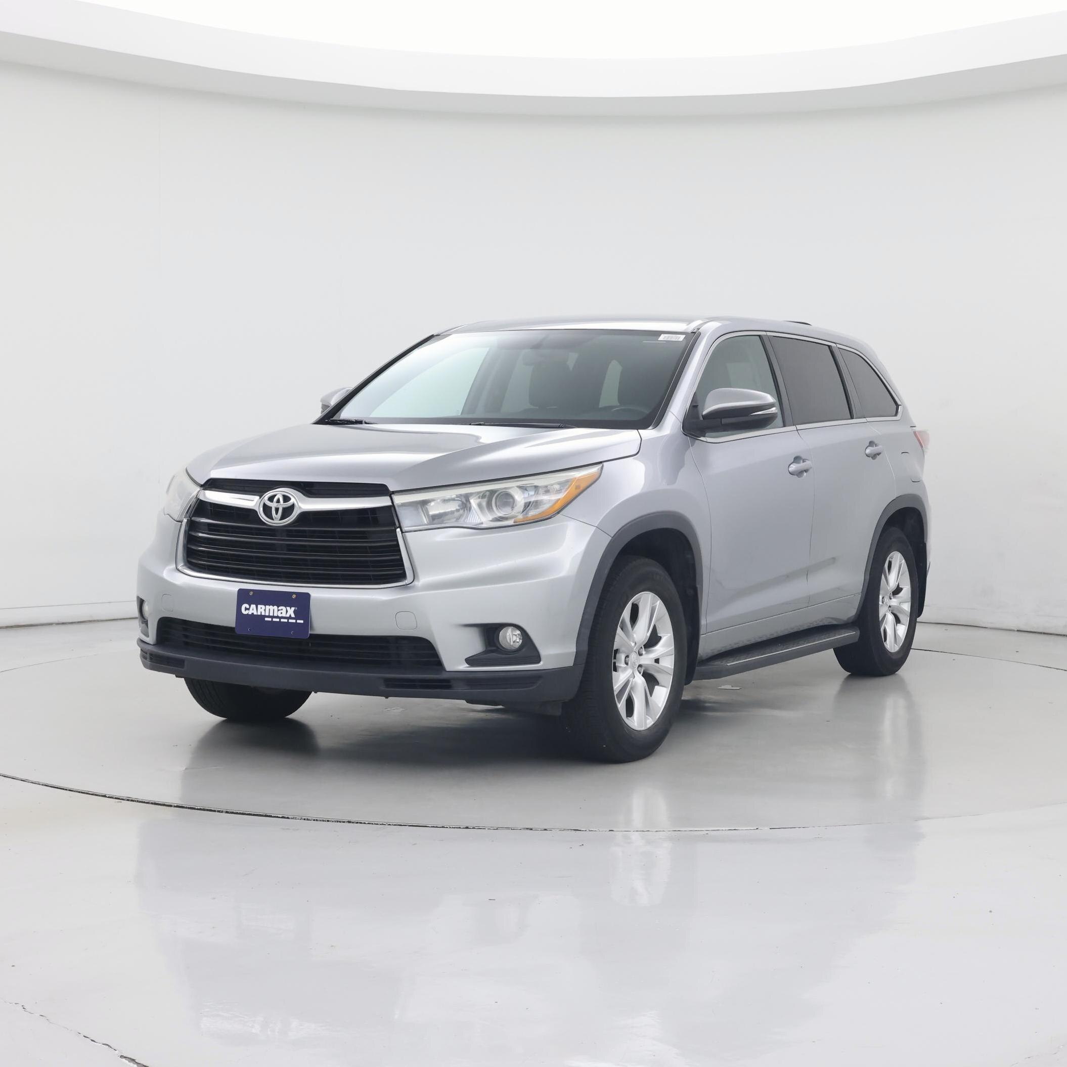 Thumbnail: 2015 Toyota Highlander - 4