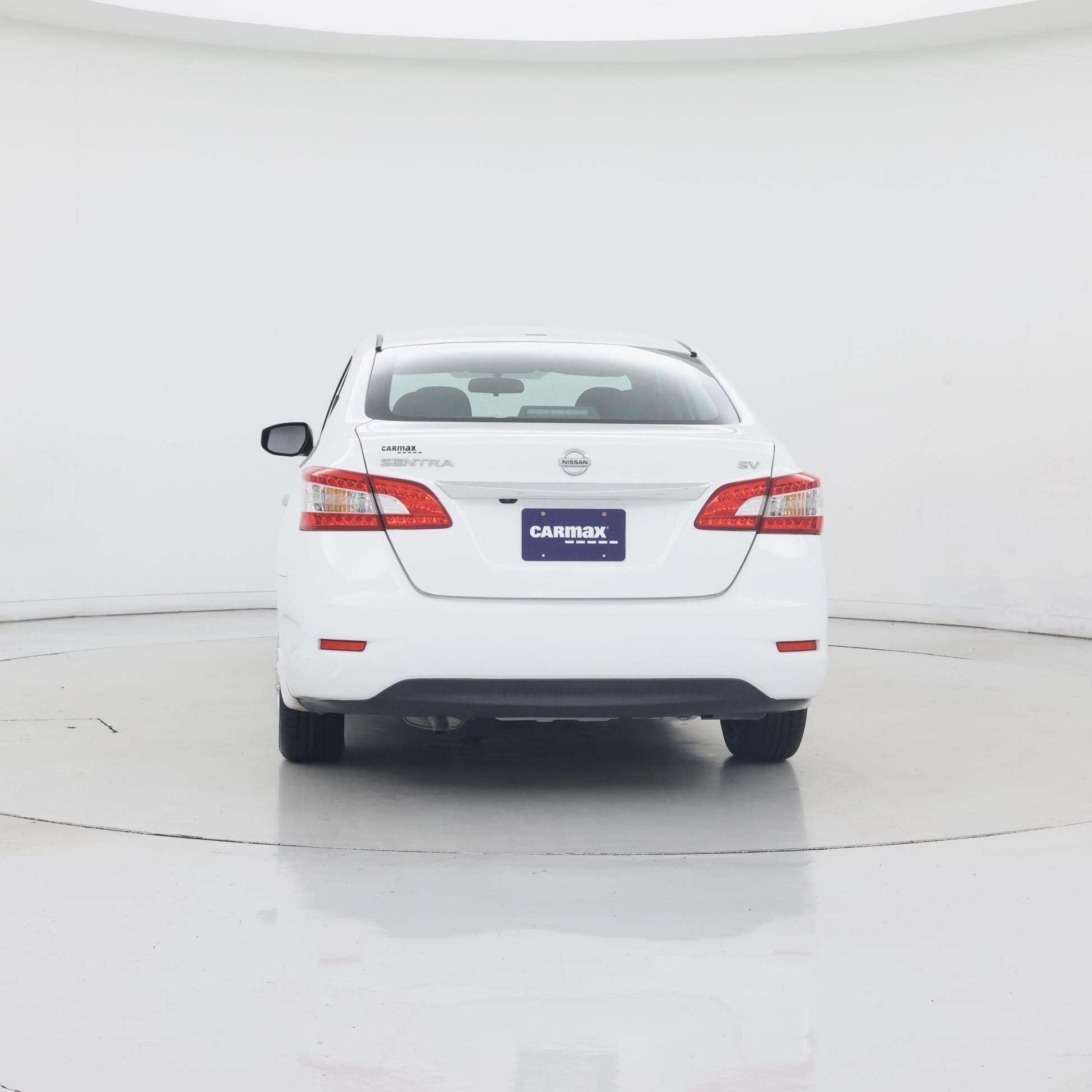Thumbnail: 2015 Nissan Sentra - 6