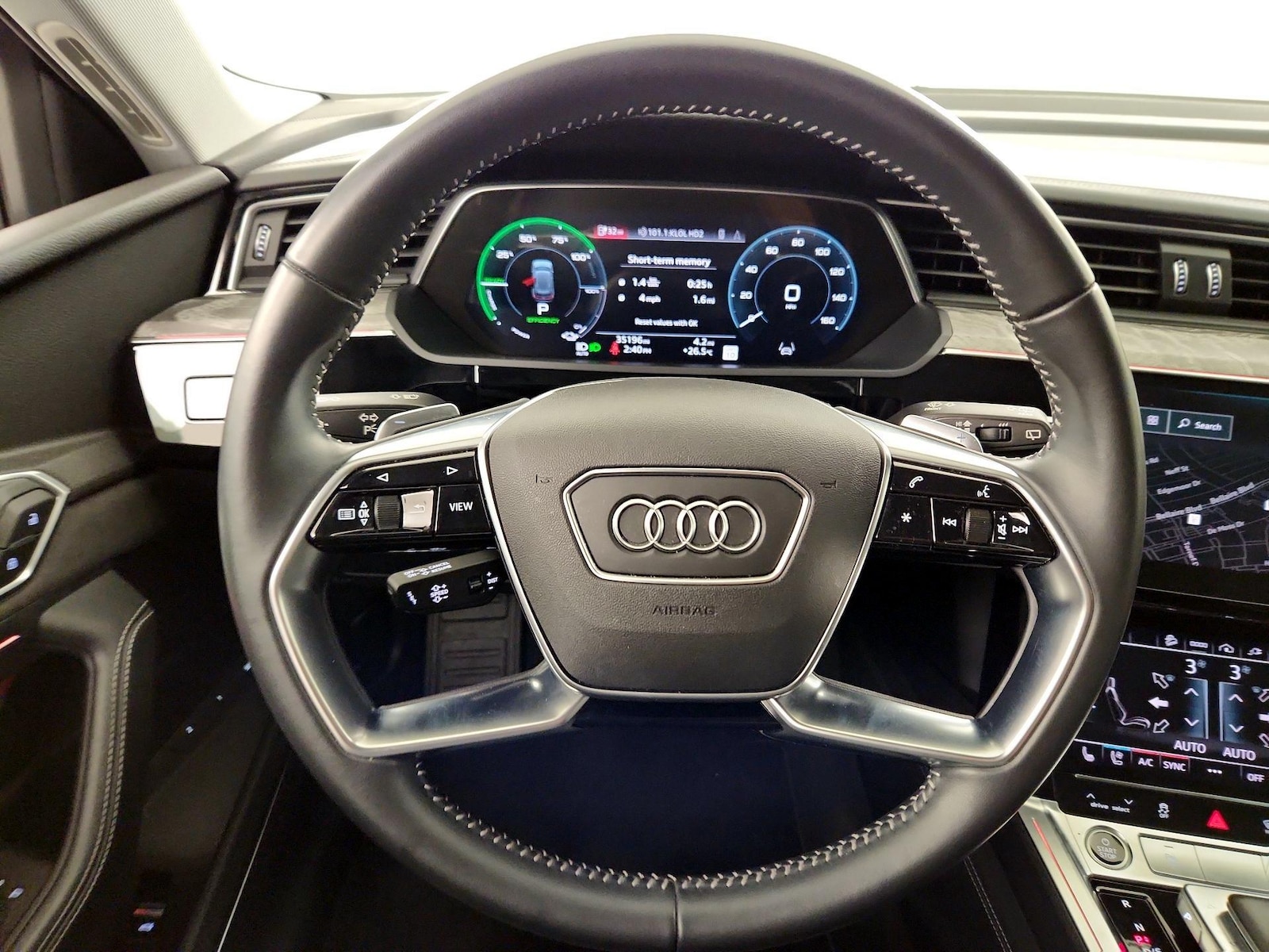 2021 Audi e-tron Prestige - Photo 11