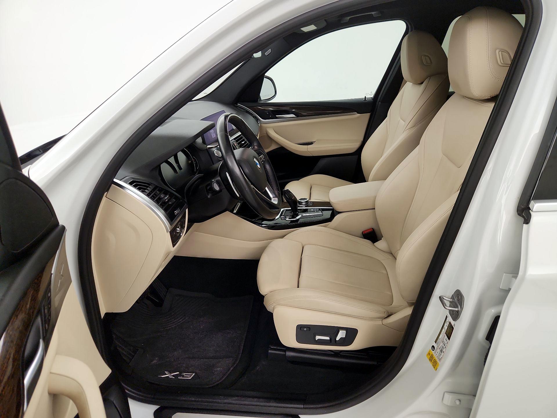 Thumbnail: 2020 BMW X3 - 11