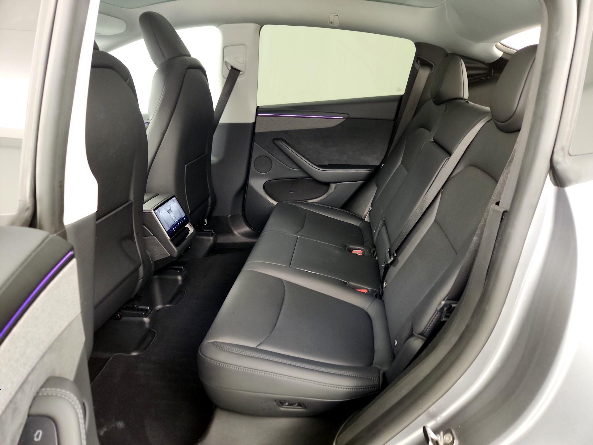 Thumbnail: 2026 Tesla Model Y - 20