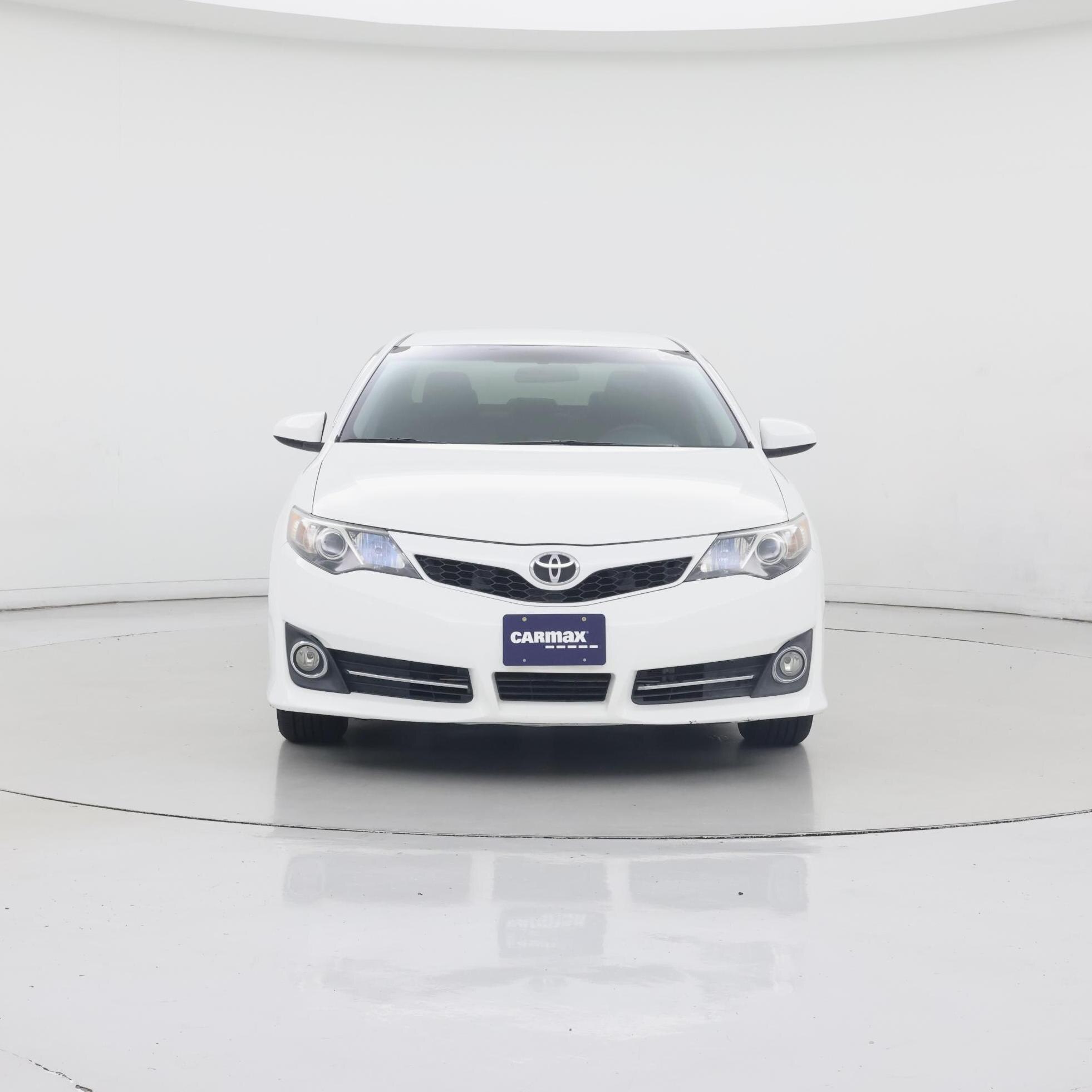 Thumbnail: 2014 Toyota Camry - 5