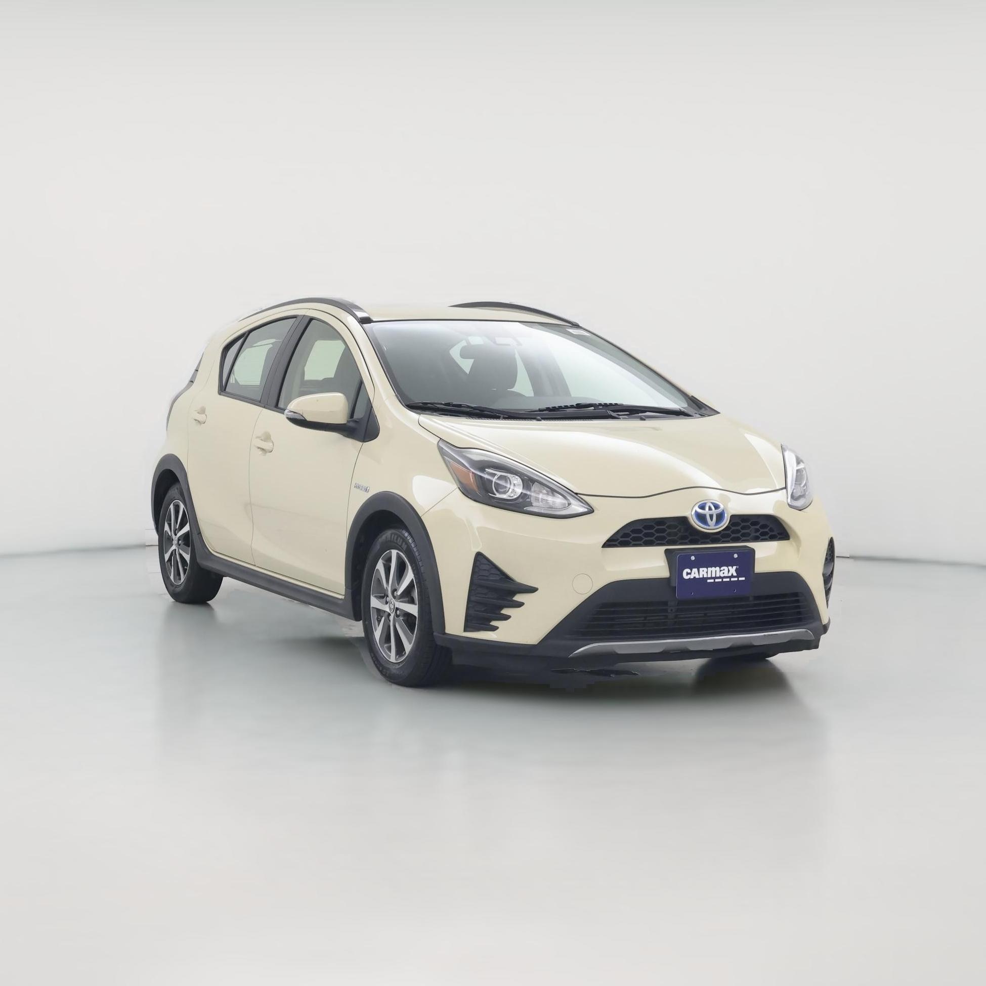 Thumbnail: 2018 Toyota Prius c - 1