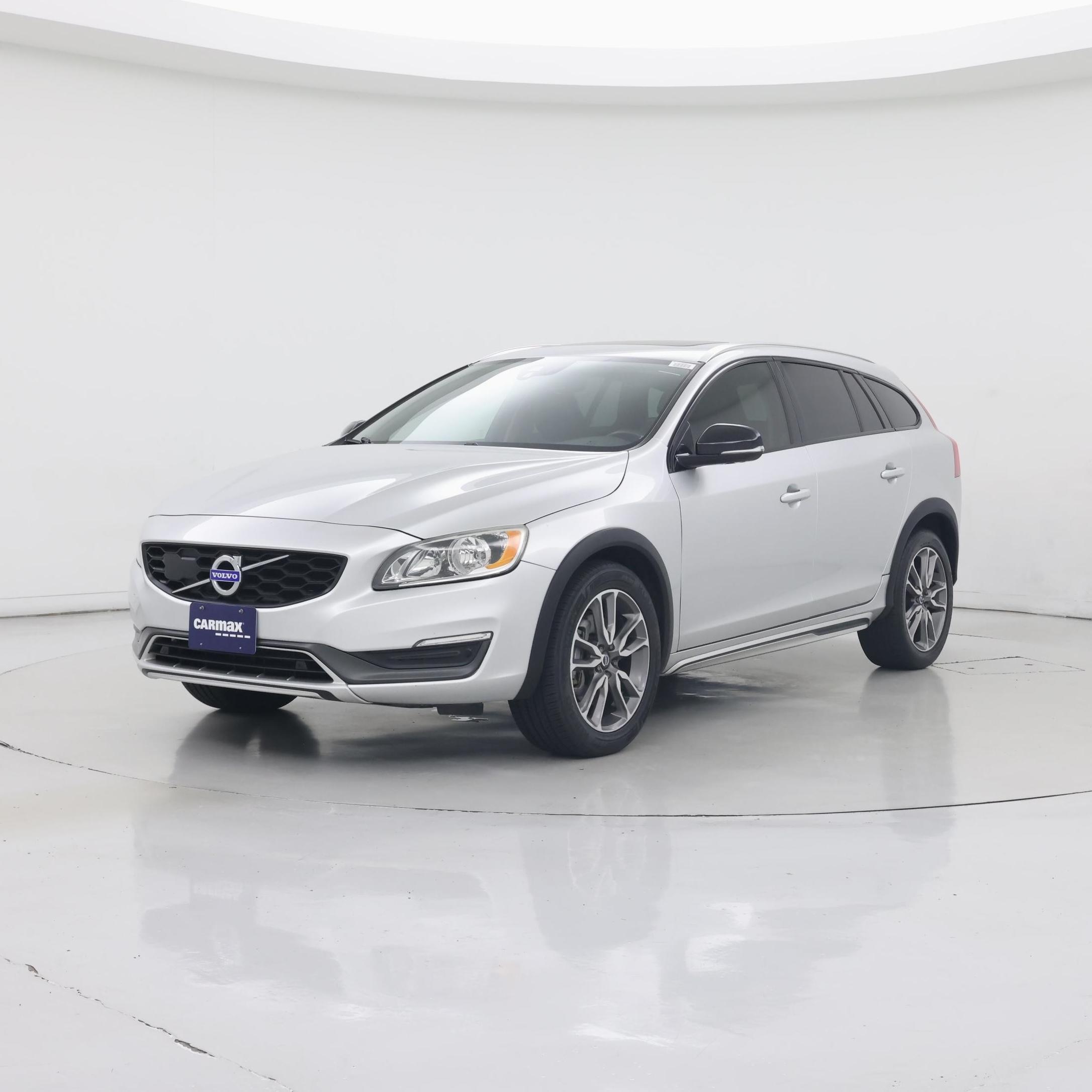 Thumbnail: 2015 Volvo S60 - 4