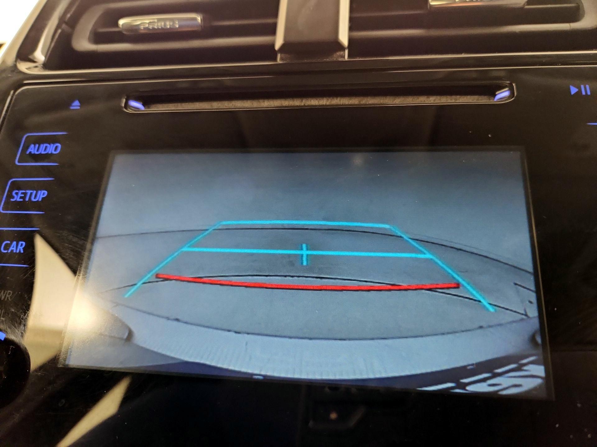 Thumbnail: 2018 Toyota Prius - 14