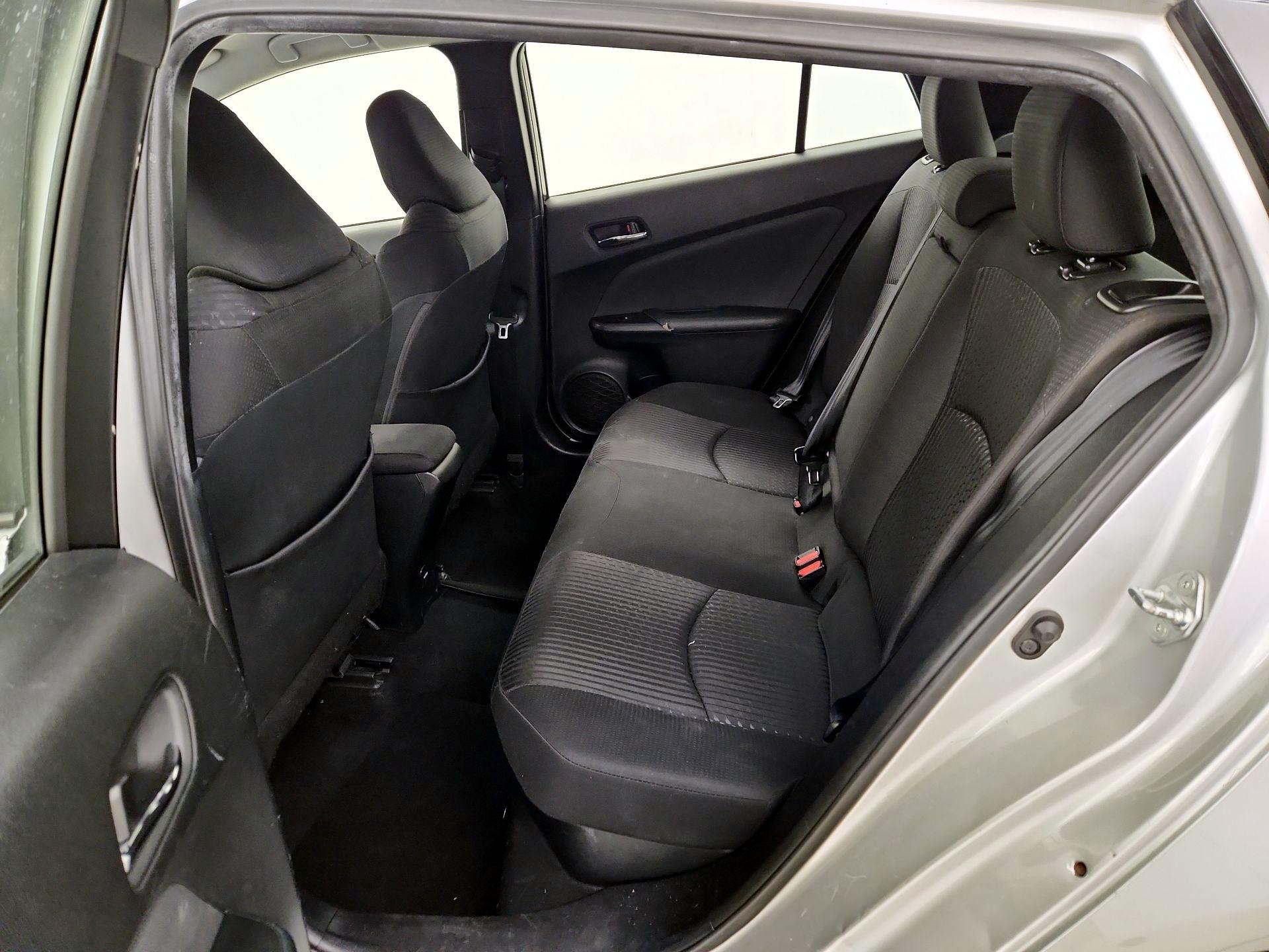 Thumbnail: 2018 Toyota Prius - 19
