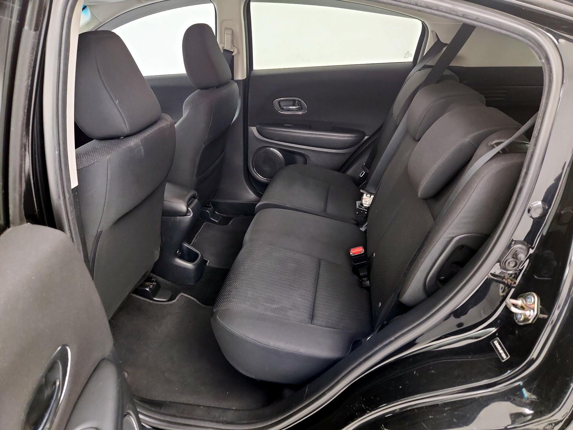 Thumbnail: 2018 Honda HR-V - 20