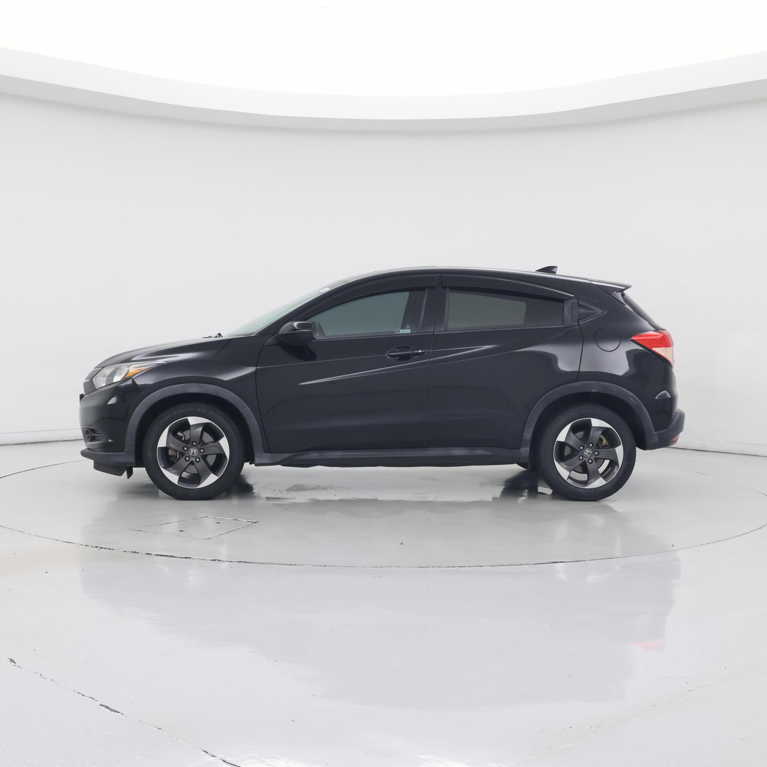 Thumbnail: 2018 Honda HR-V - 3