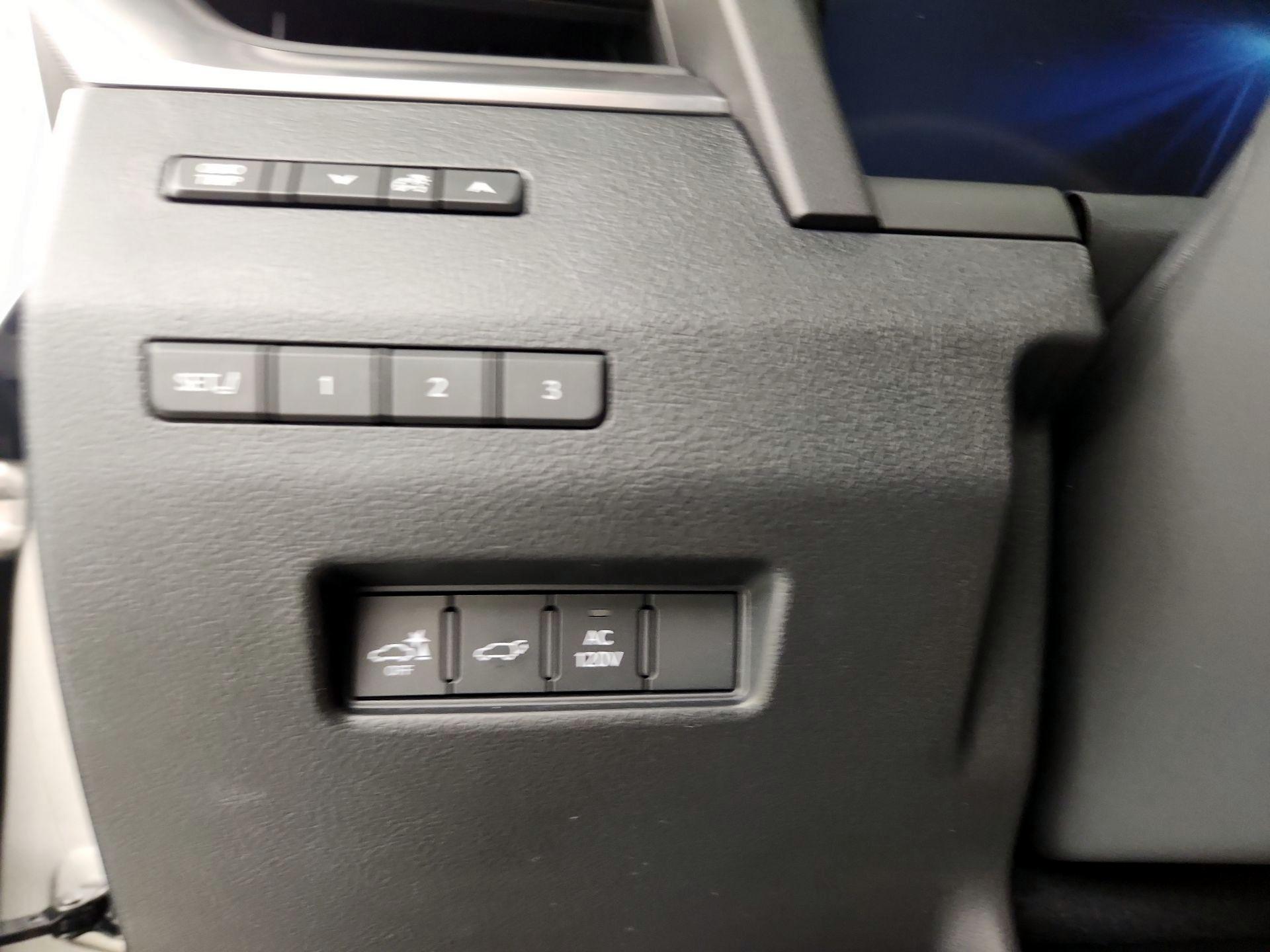 Thumbnail: 2025 Lexus GX - 13