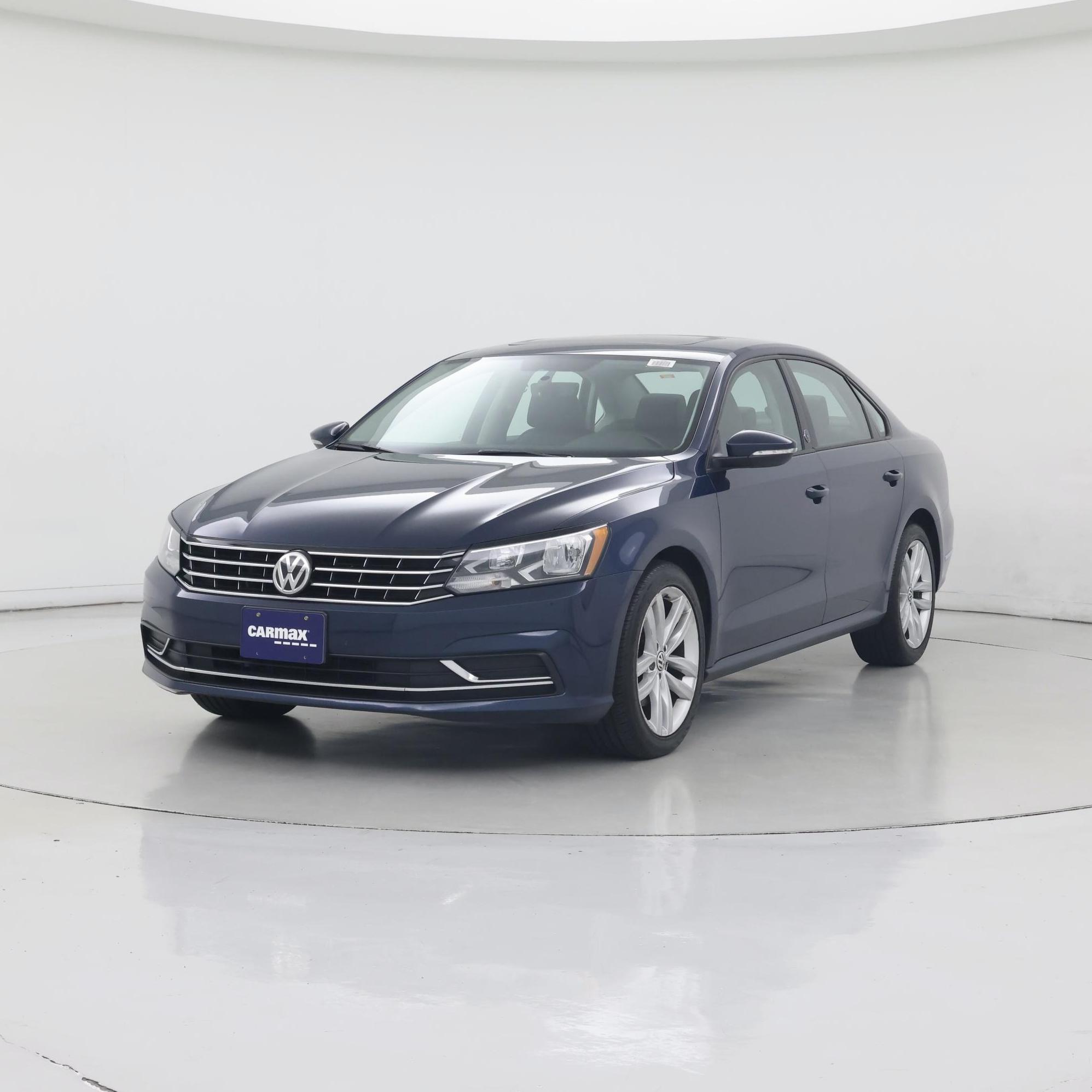 Thumbnail: 2019 Volkswagen Passat - 4