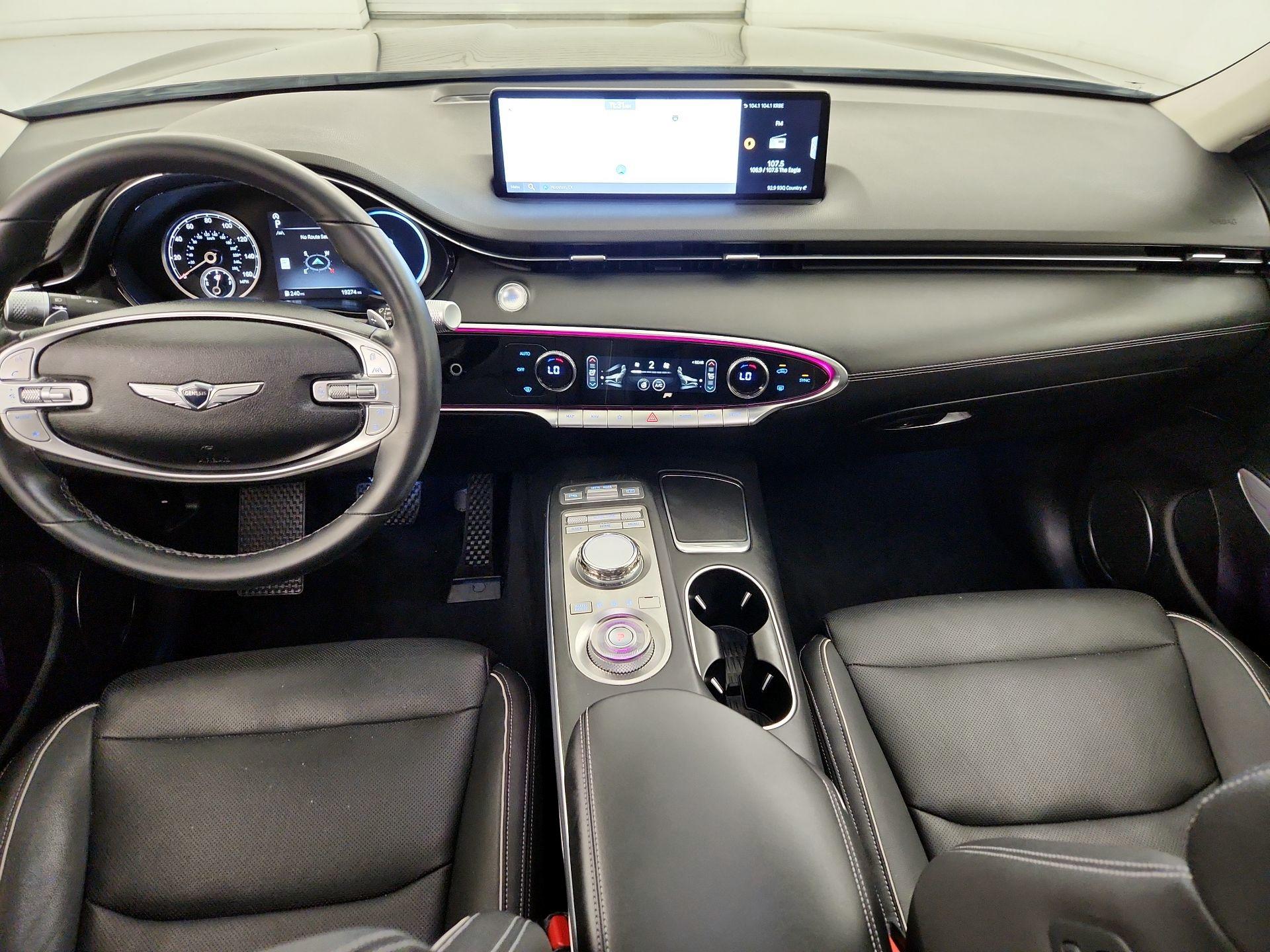 Thumbnail: 2023 Genesis GV70 - 9