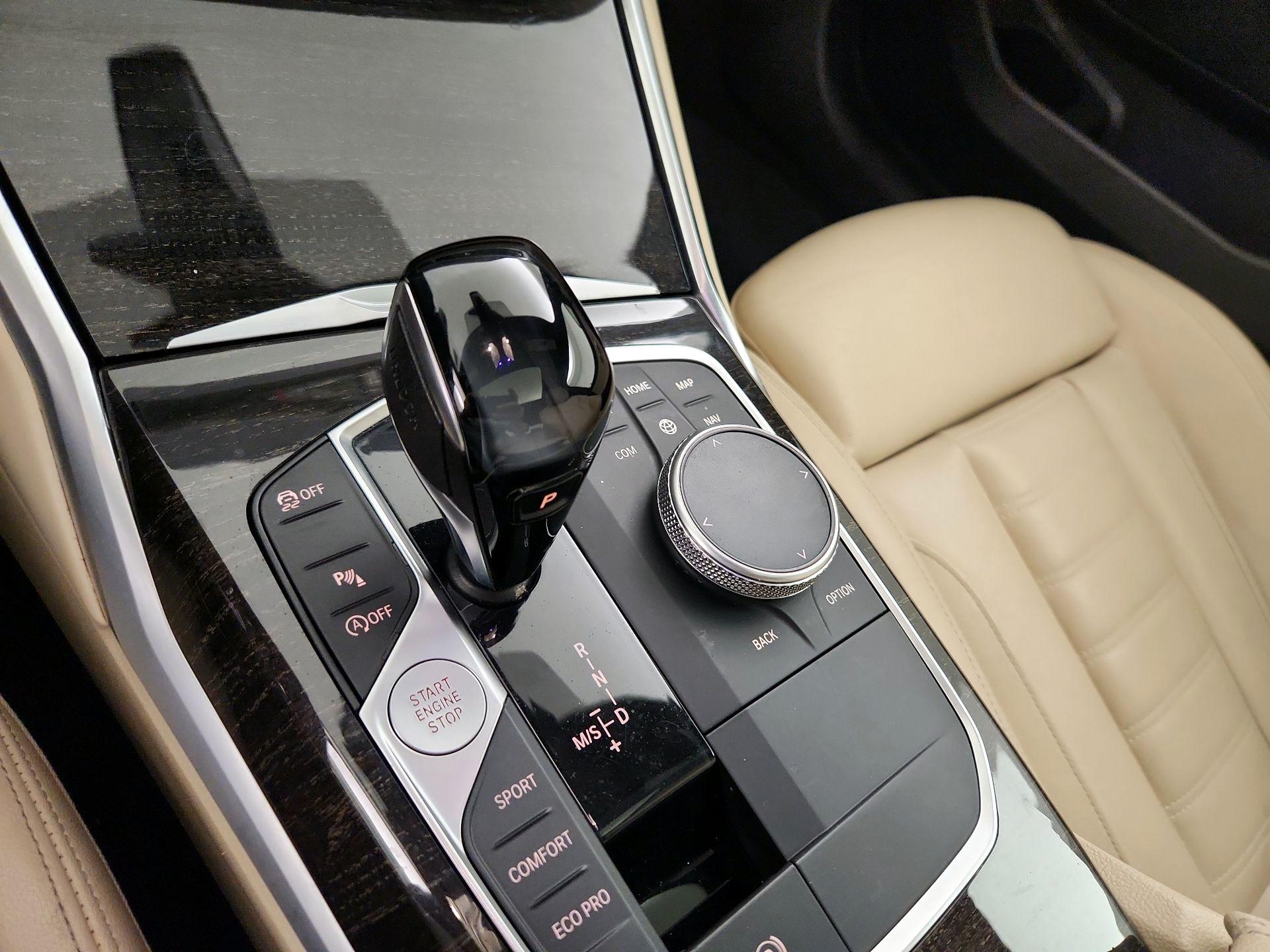 Thumbnail: 2019 BMW 3 Series - 18