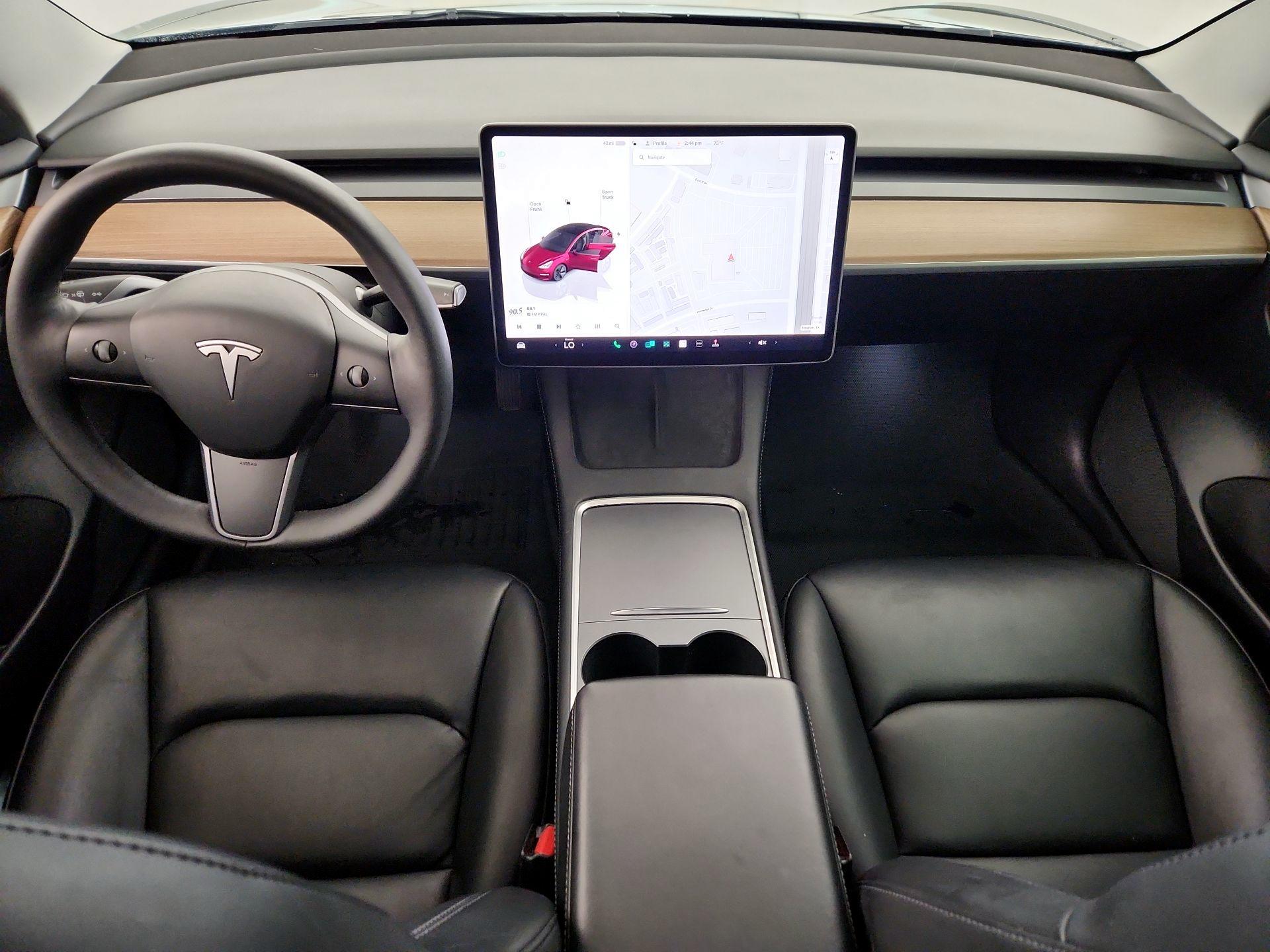 Thumbnail: 2022 Tesla Model 3 - 9