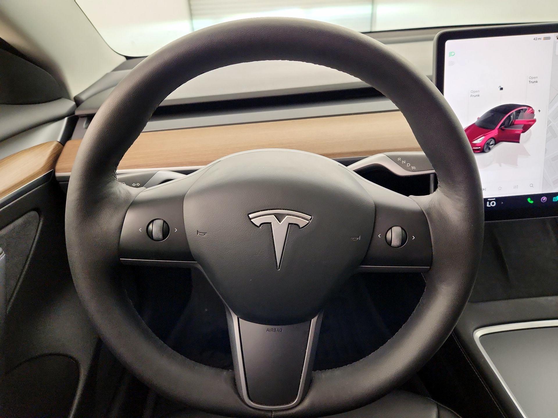 Thumbnail: 2022 Tesla Model 3 - 10