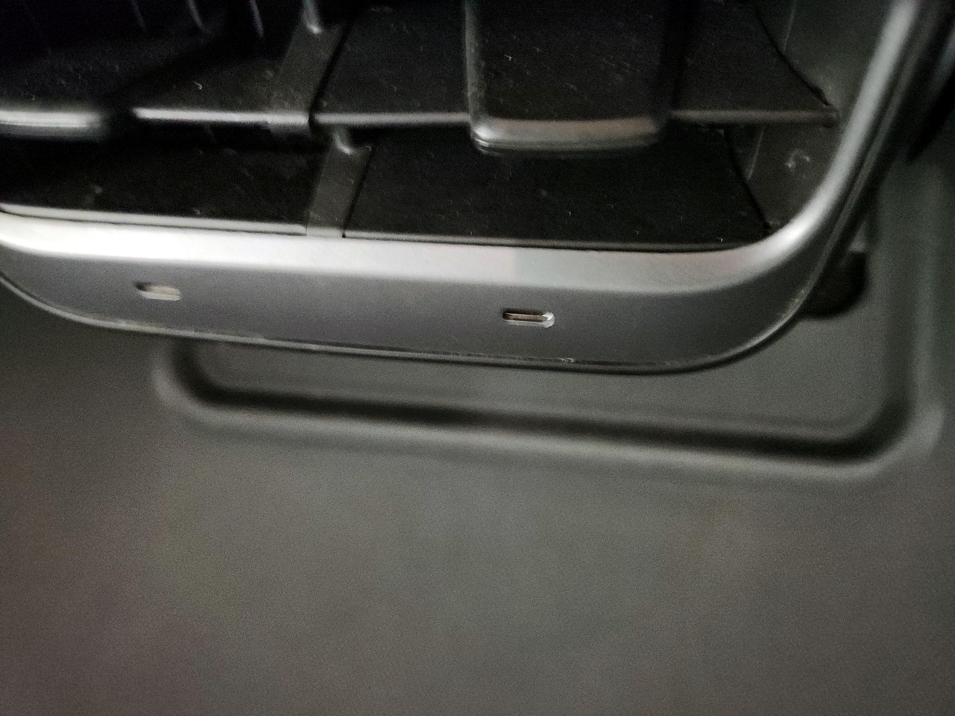 Thumbnail: 2022 Tesla Model 3 - 19