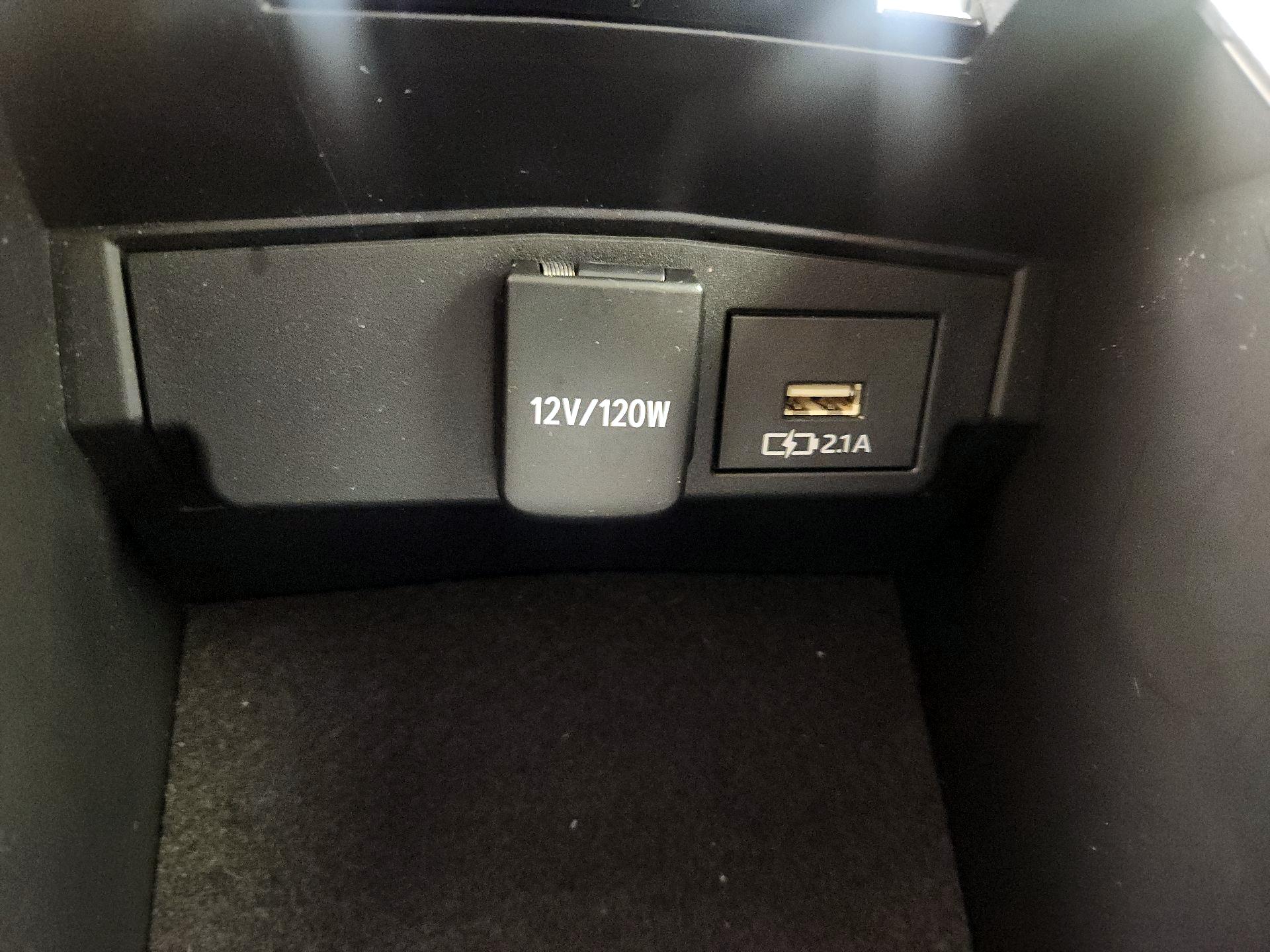 Thumbnail: 2020 Toyota Corolla - 18