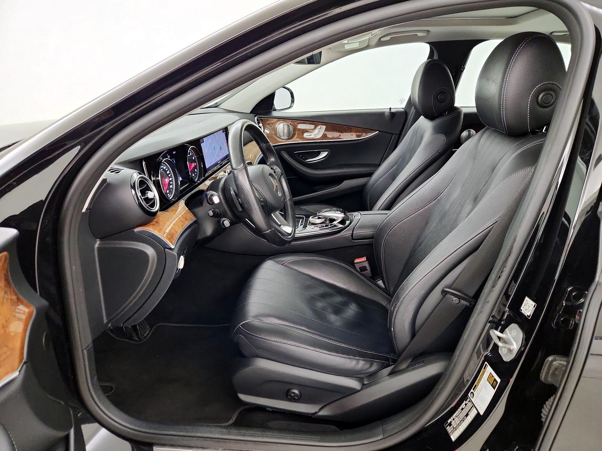 Thumbnail: 2018 Mercedes-Benz E-Class - 11