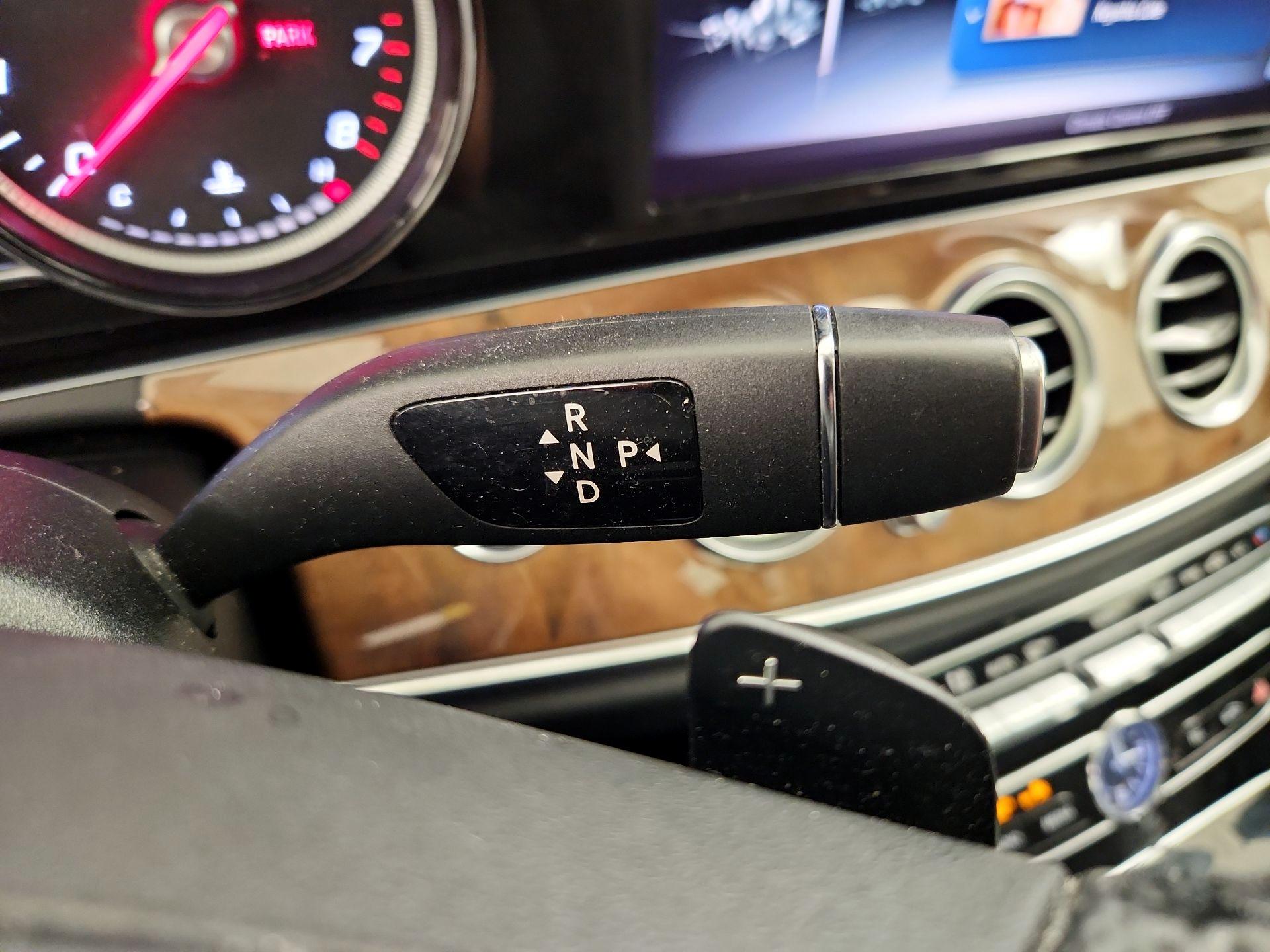 Thumbnail: 2018 Mercedes-Benz E-Class - 18