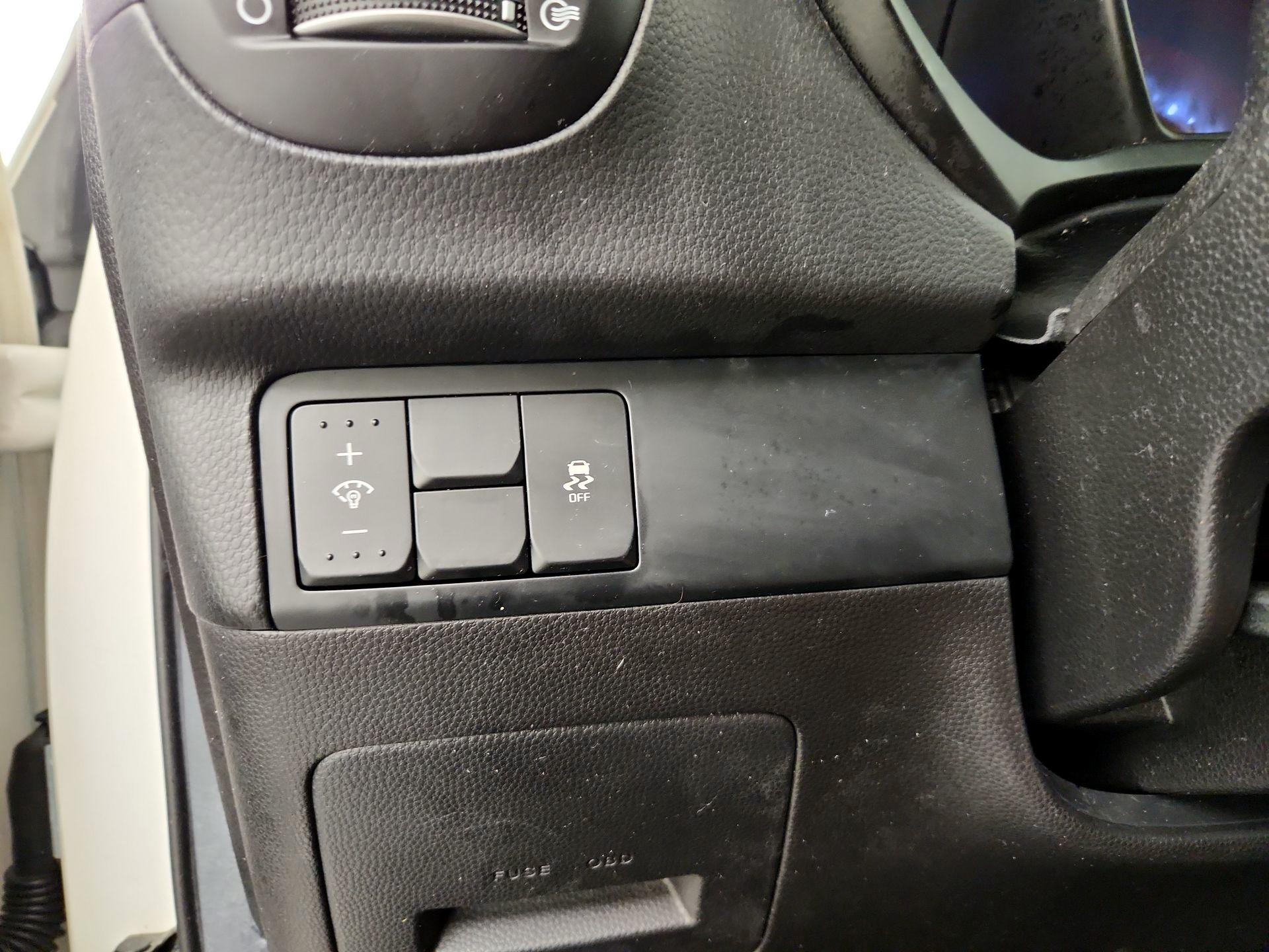 Thumbnail: 2015 Kia Soul - 13