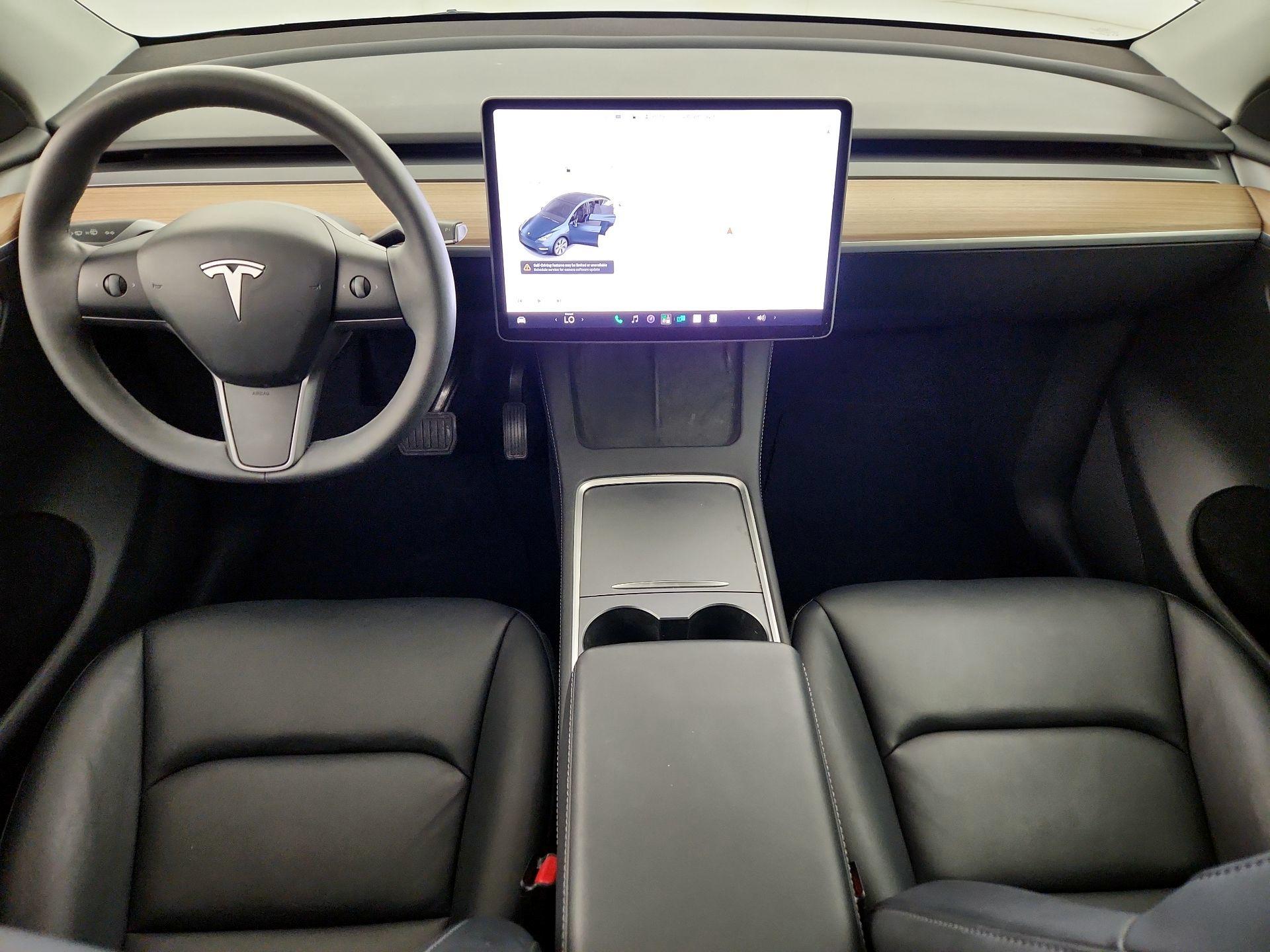 Thumbnail: 2024 Tesla Model Y - 9
