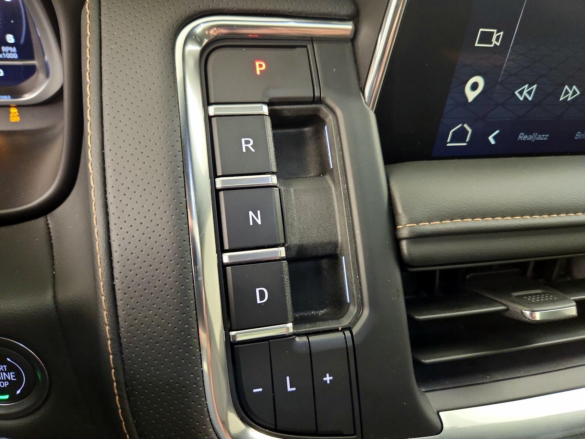 Thumbnail: 2024 GMC Yukon - 18