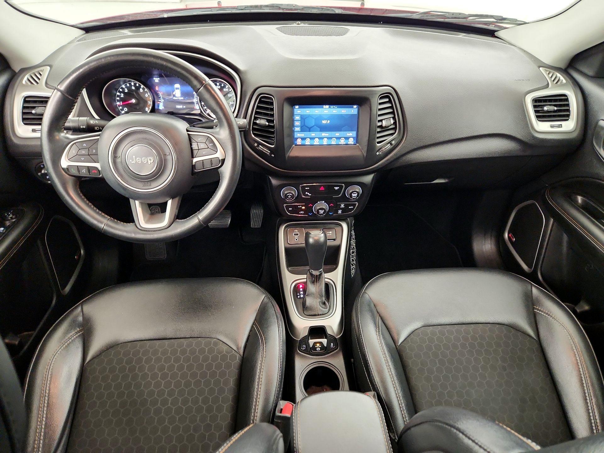 Thumbnail: 2018 Jeep Compass - 9