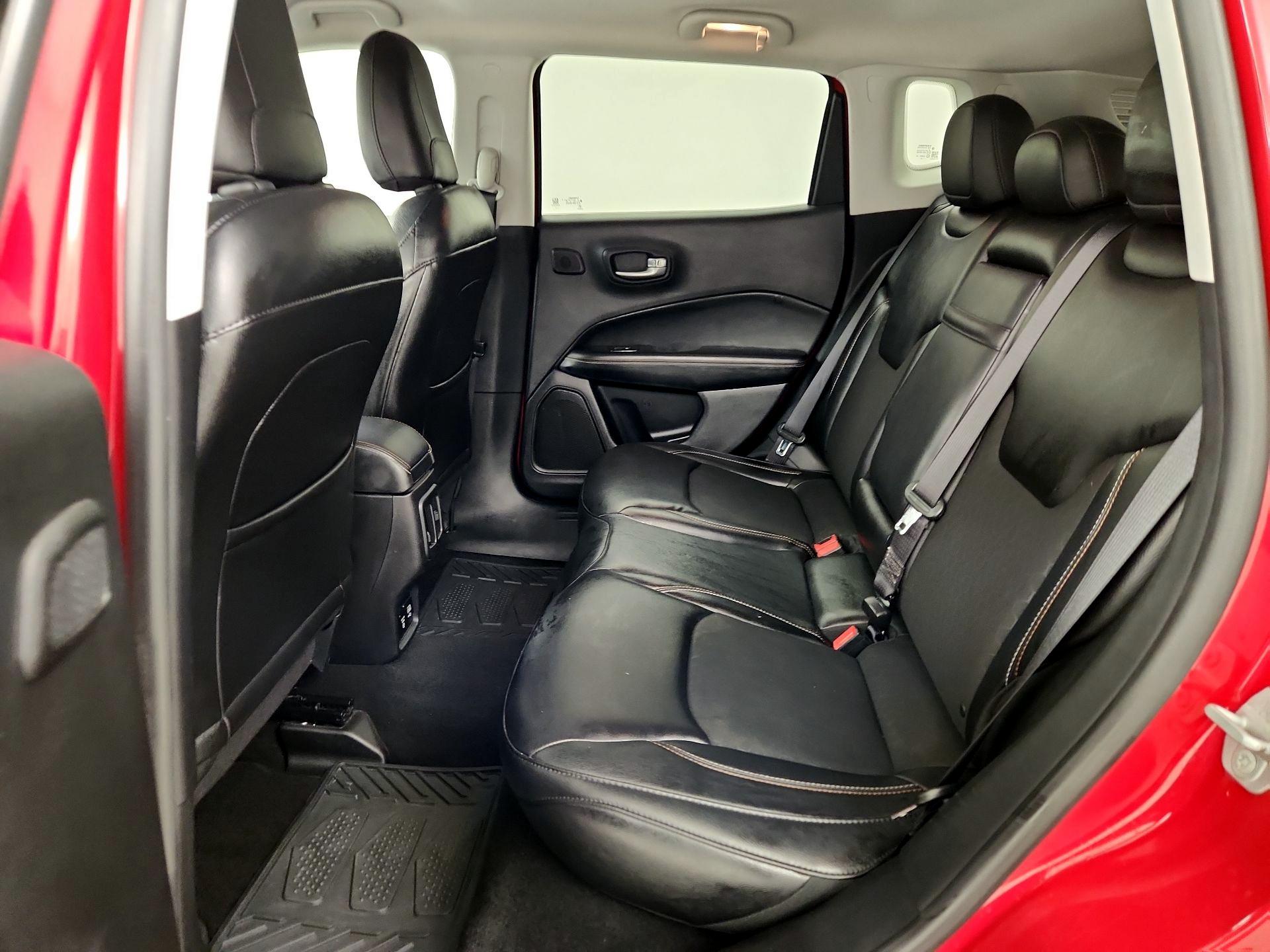 Thumbnail: 2018 Jeep Compass - 19