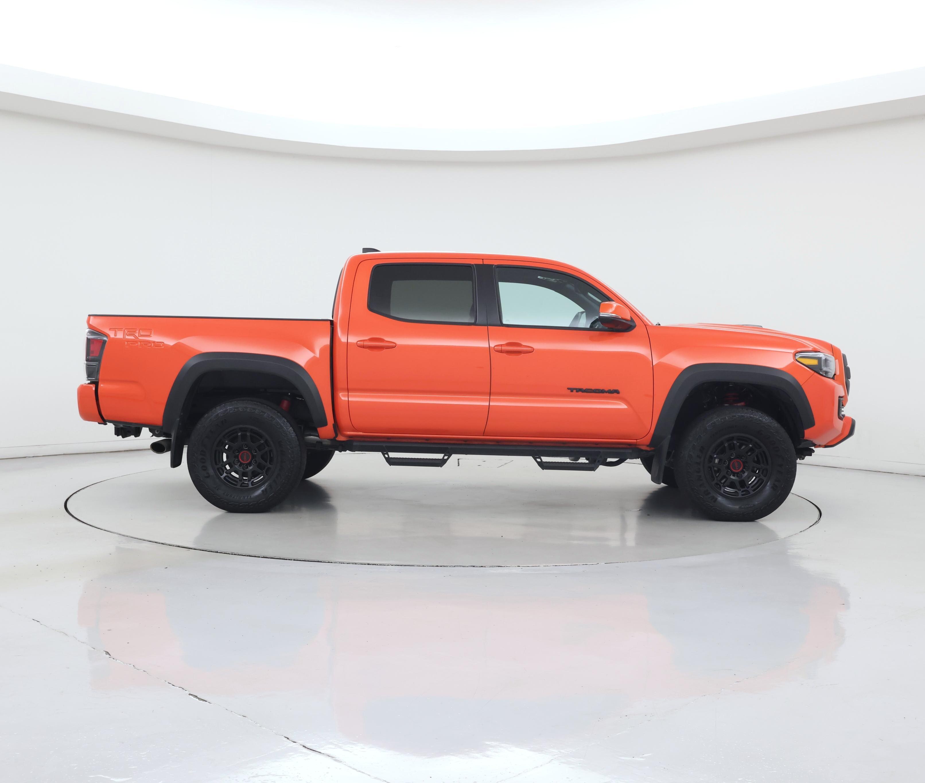Thumbnail: 2023 Toyota Tacoma - 7