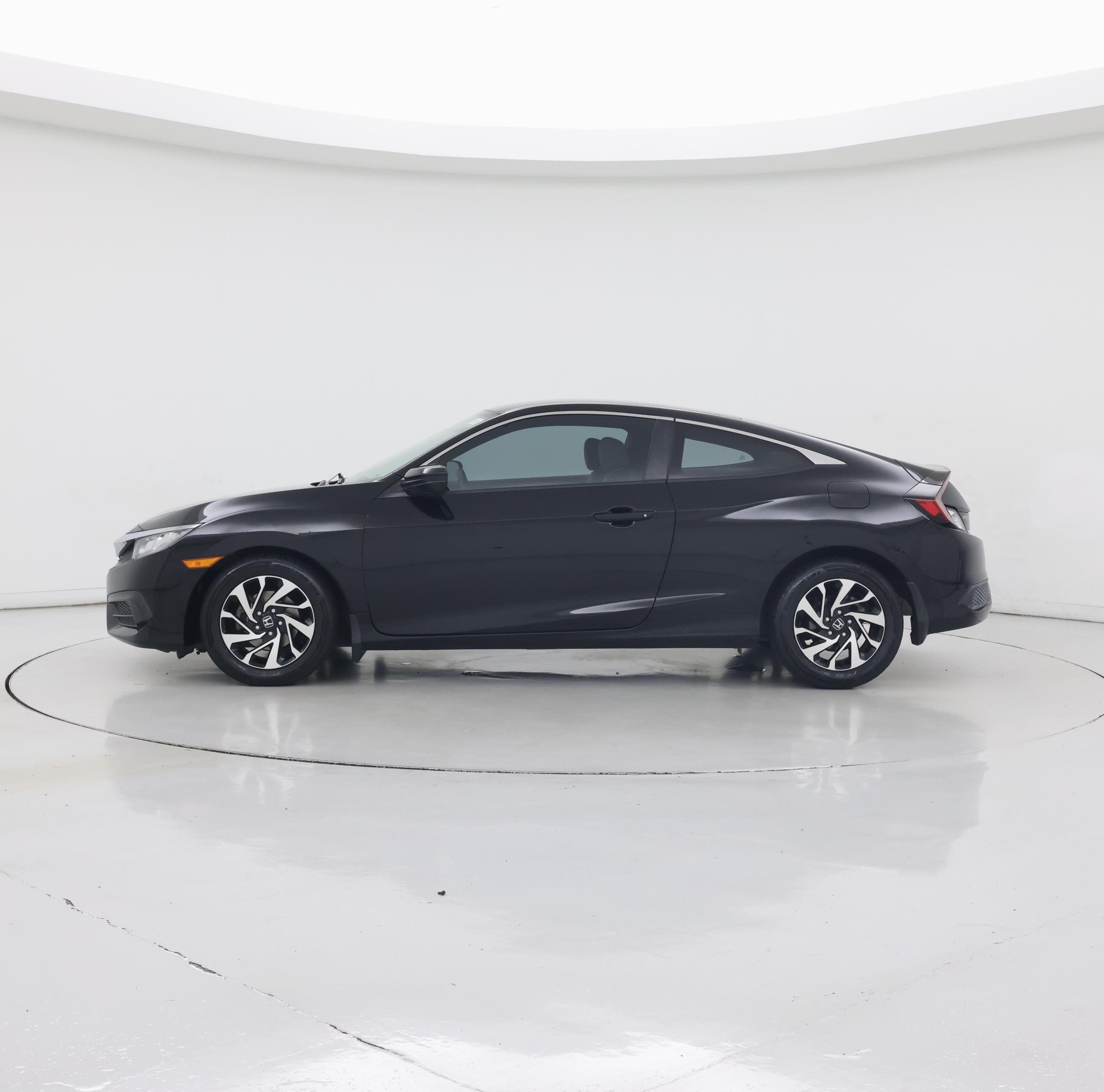 Thumbnail: 2017 Honda Civic - 3