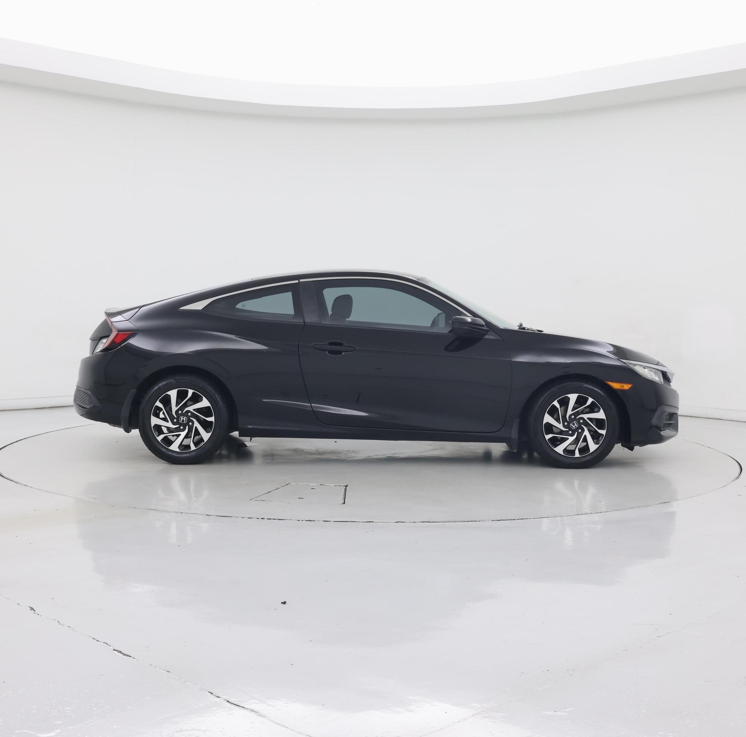 Thumbnail: 2017 Honda Civic - 7