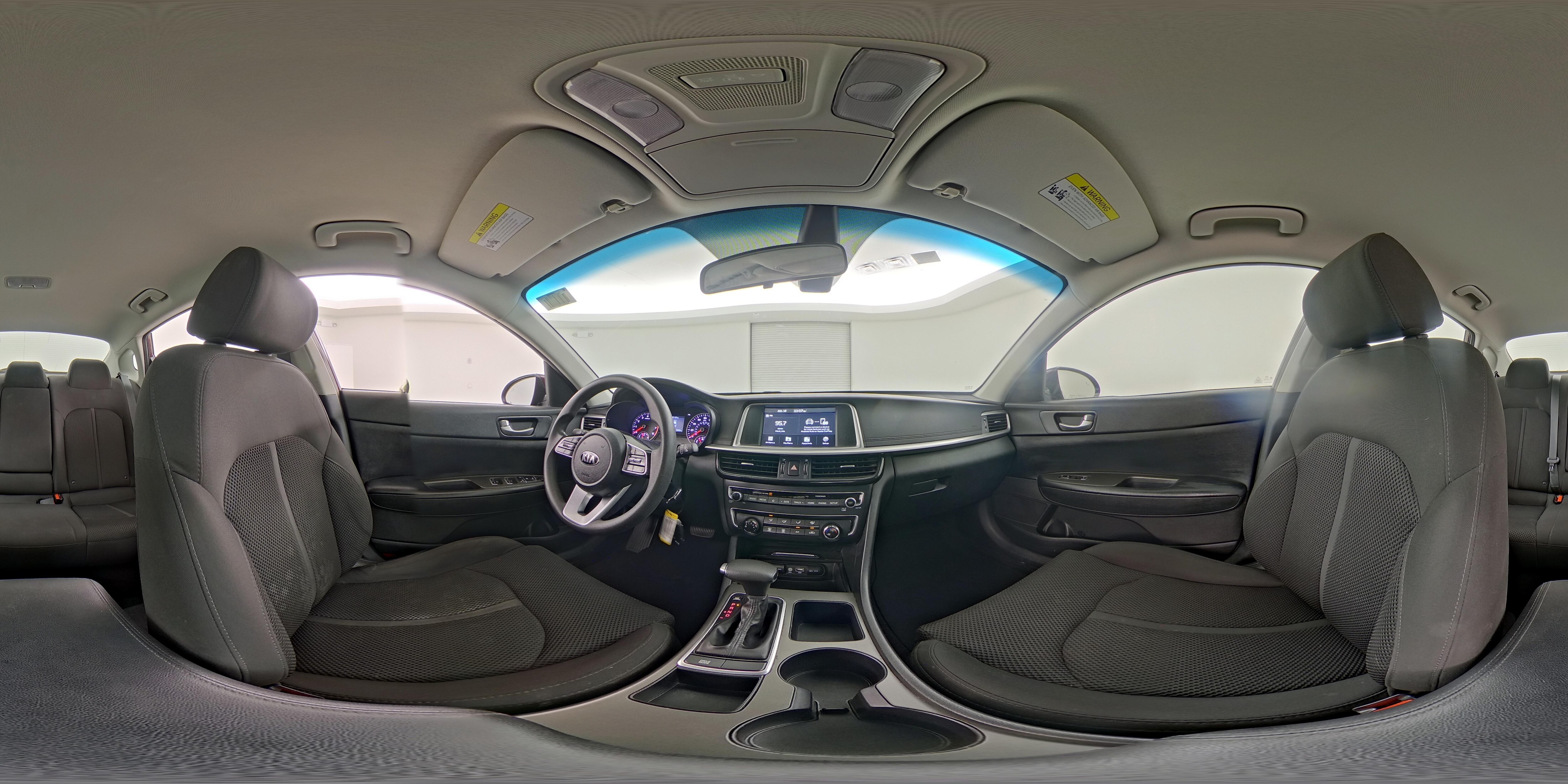 2020 Kia Optima LX - Photo 24