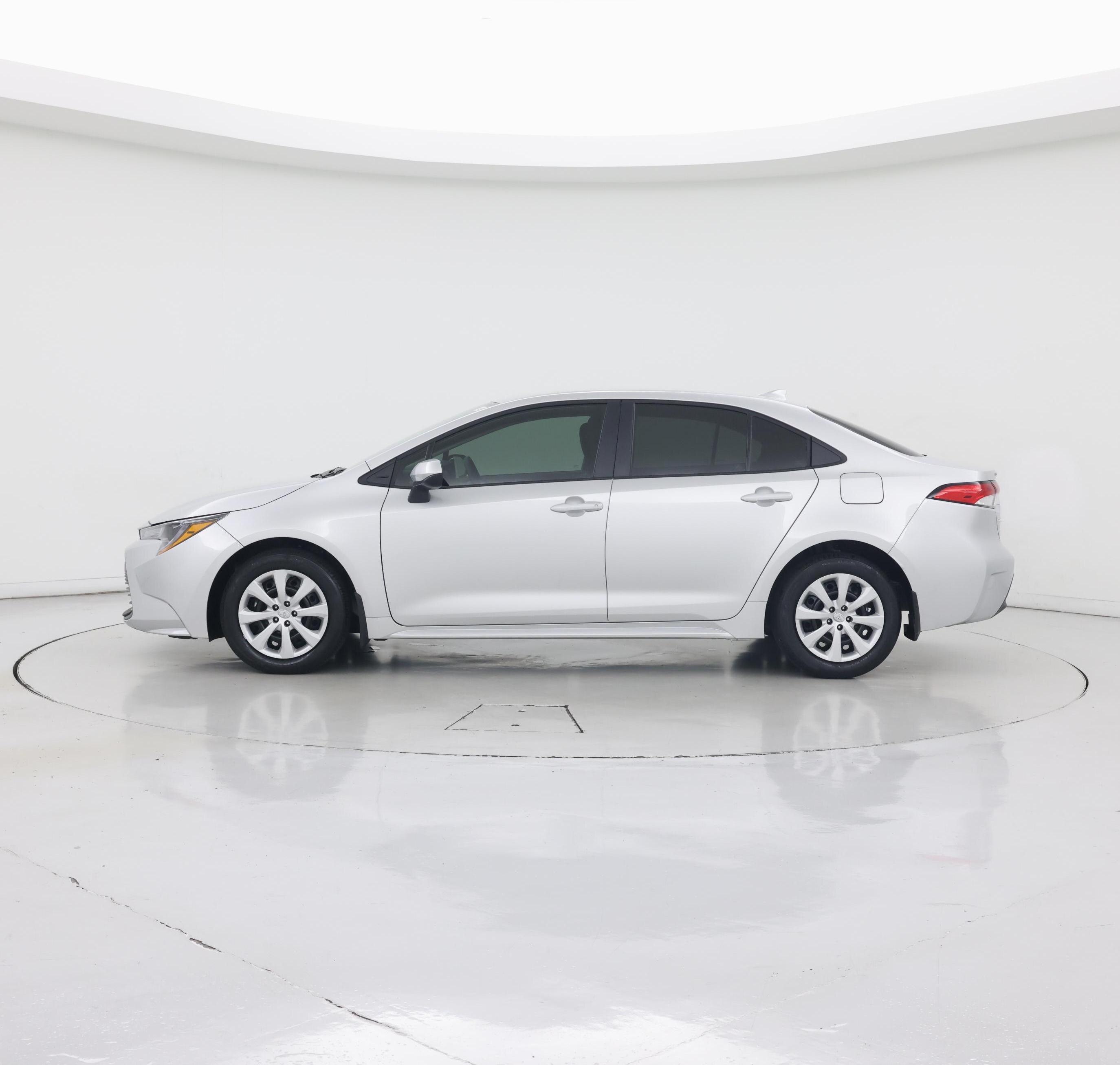 Thumbnail: 2026 Toyota Corolla - 3
