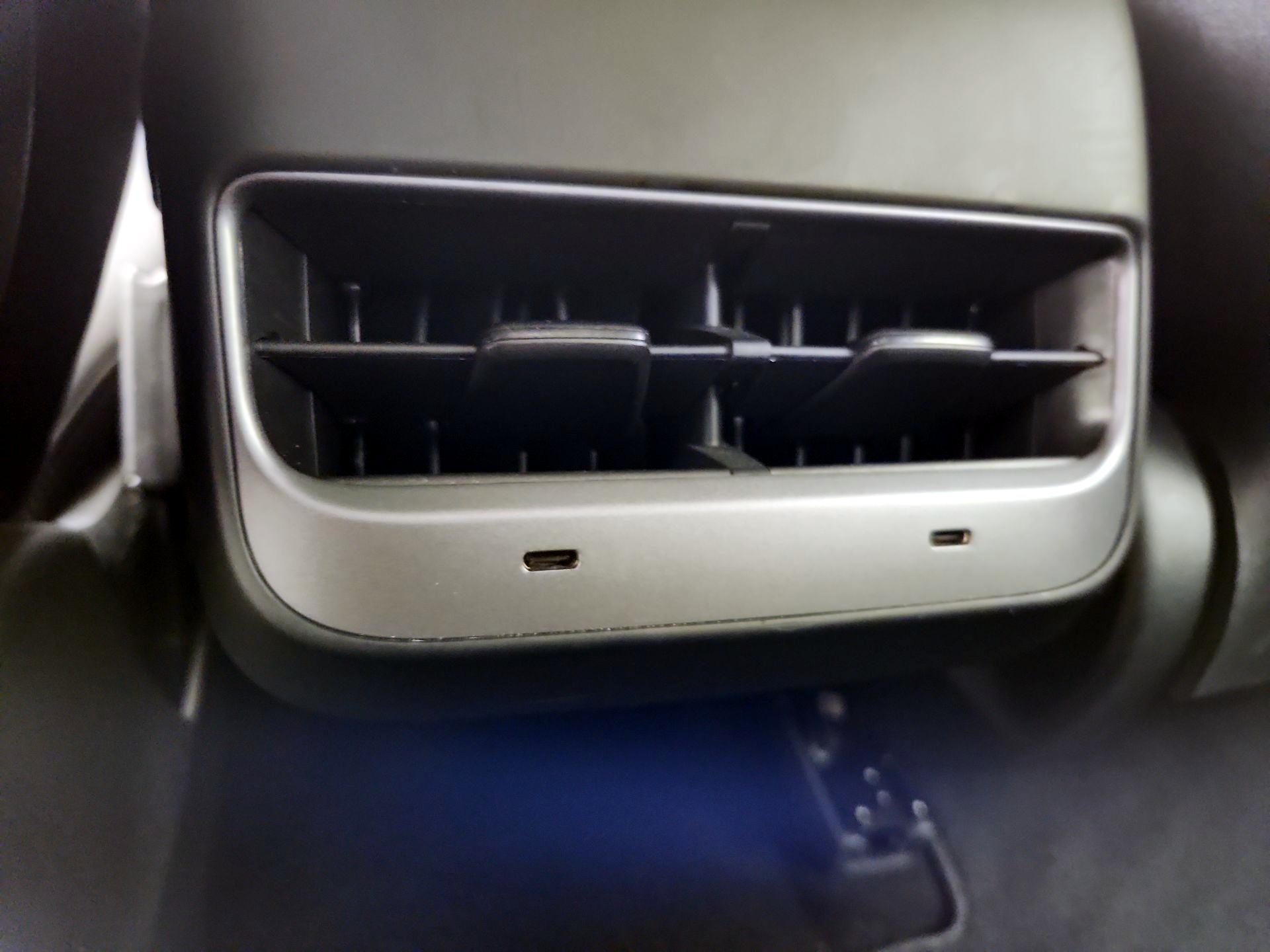 Thumbnail: 2022 Tesla Model 3 - 19