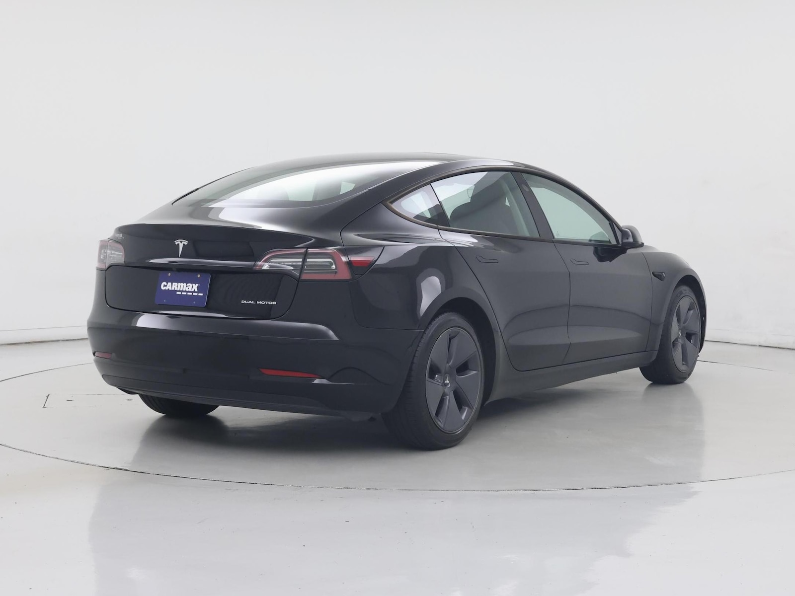 2022 Tesla Model 3 Long Range - Photo 9