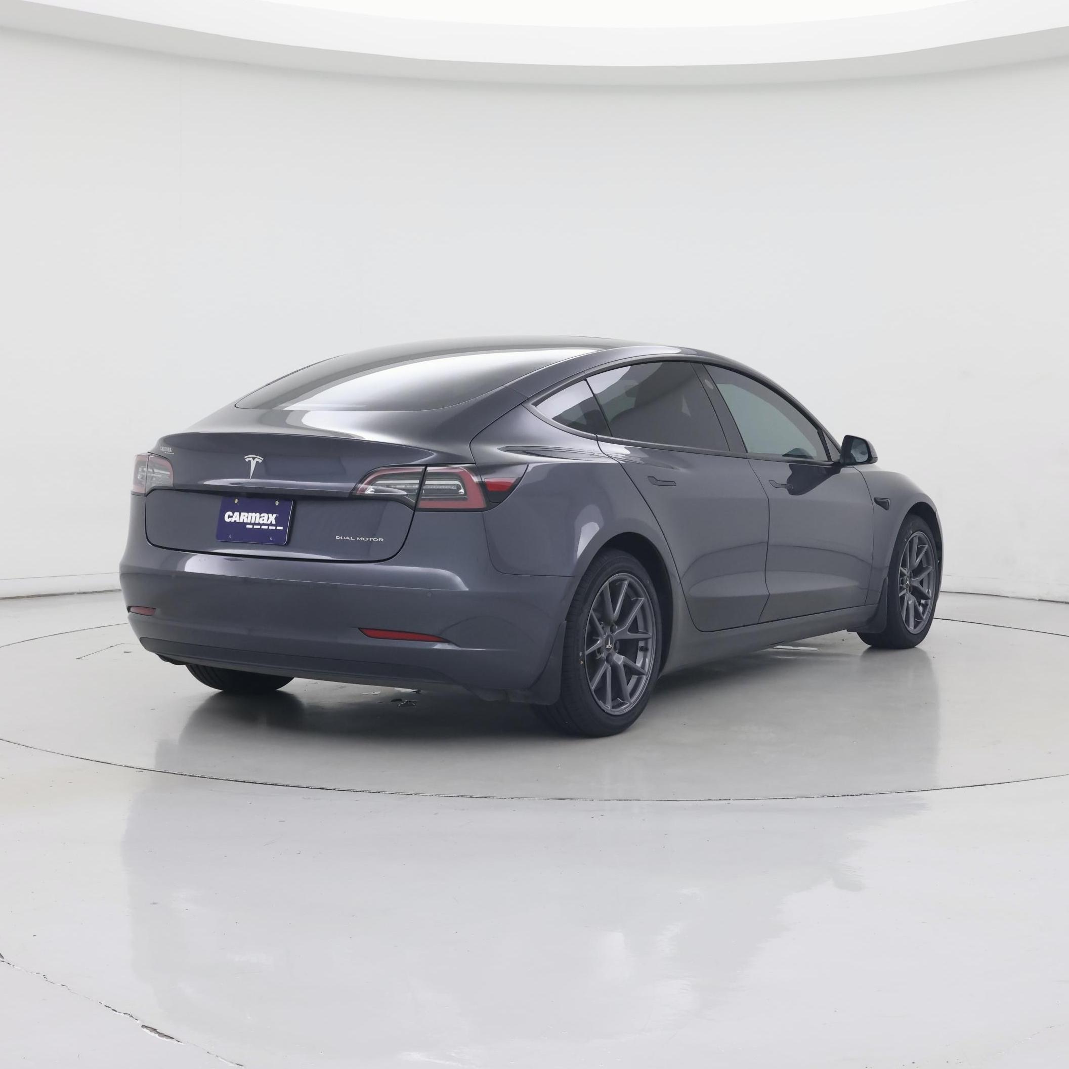 Thumbnail: 2022 Tesla Model 3 - 8