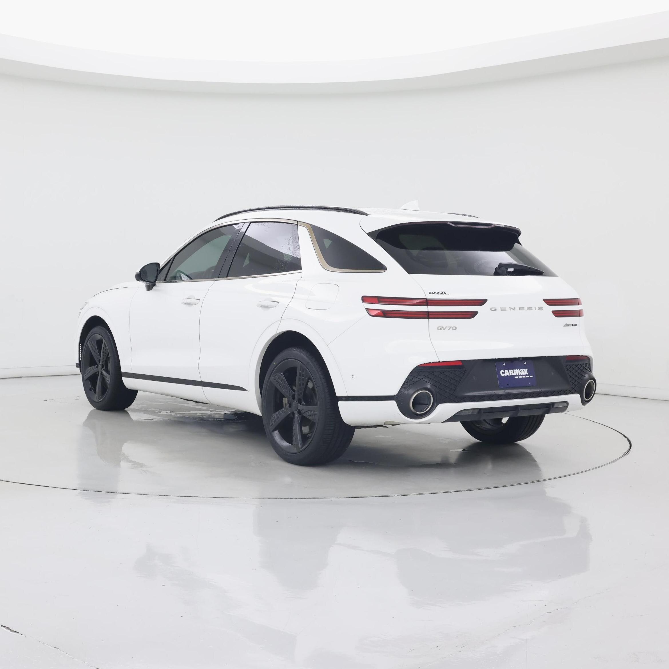 Thumbnail: 2022 Genesis GV70 - 2