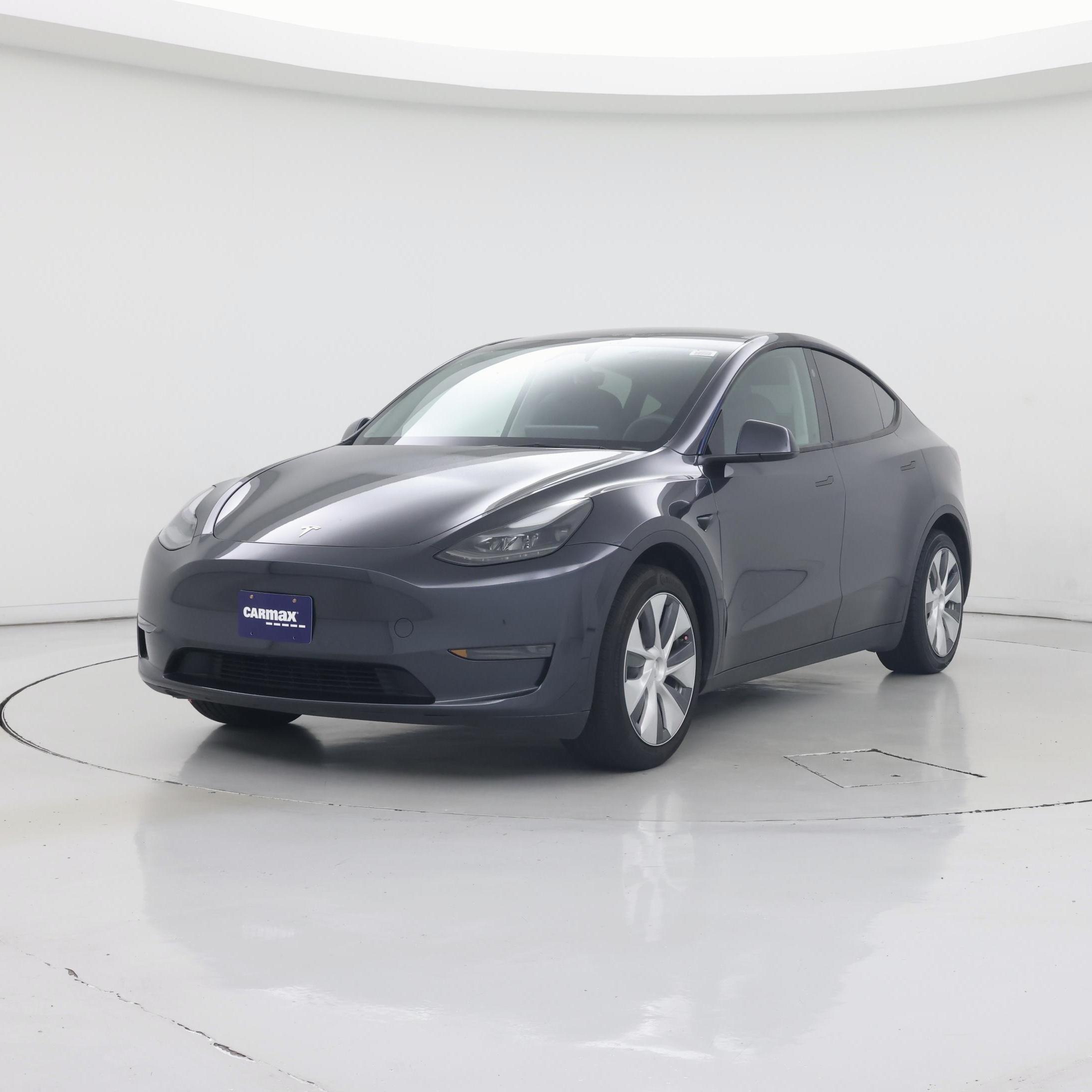 Thumbnail: 2024 Tesla Model Y - 4