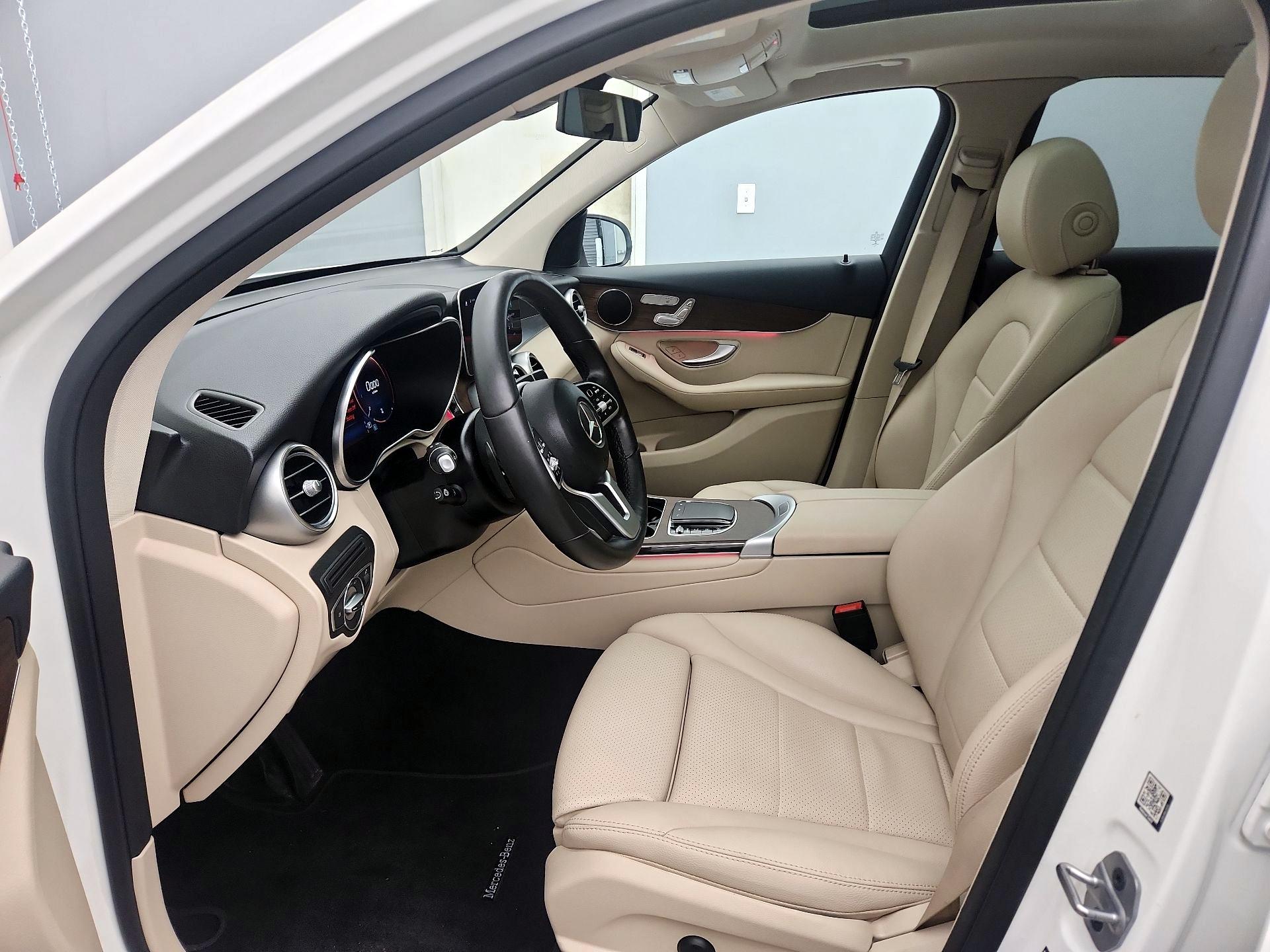 Thumbnail: 2022 Mercedes-Benz GLC - 11