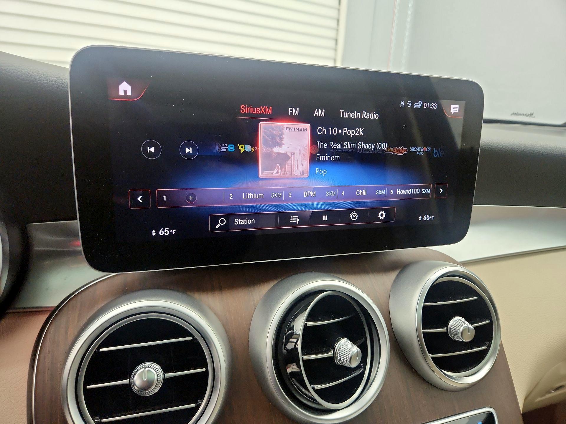 Thumbnail: 2022 Mercedes-Benz GLC - 15