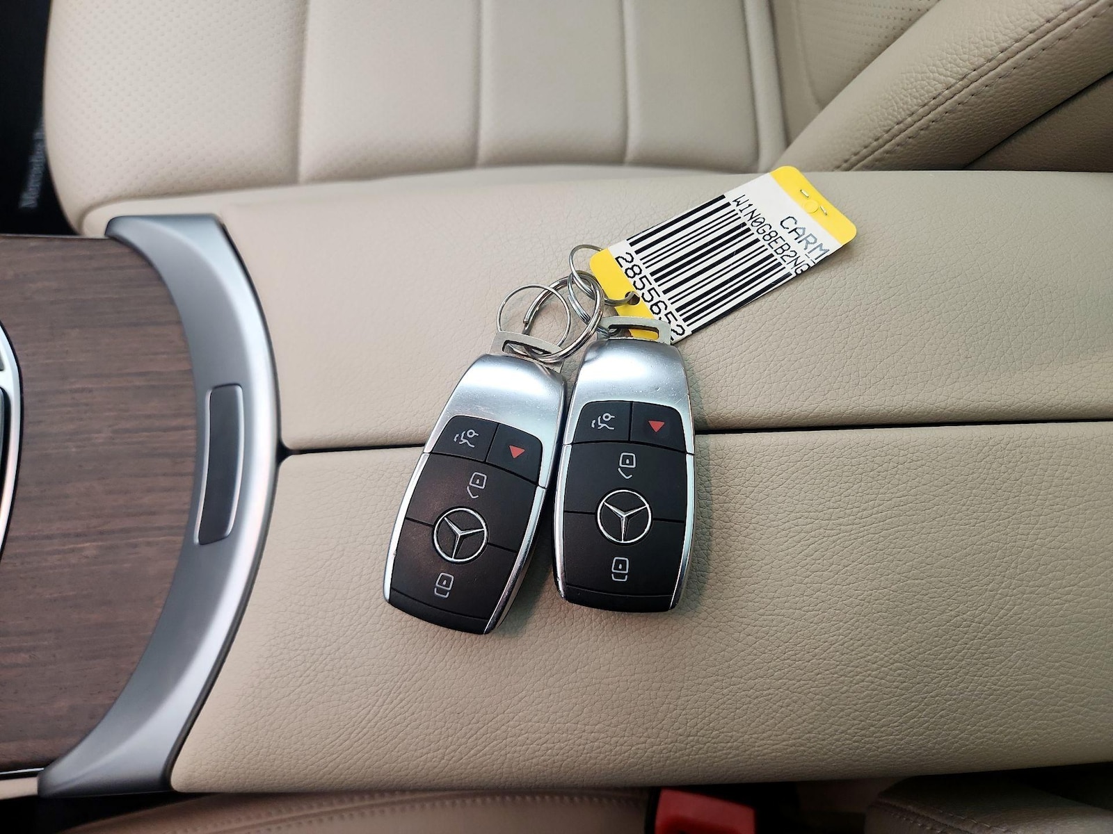 2022 Mercedes-Benz GLC GLC300 - Photo 24