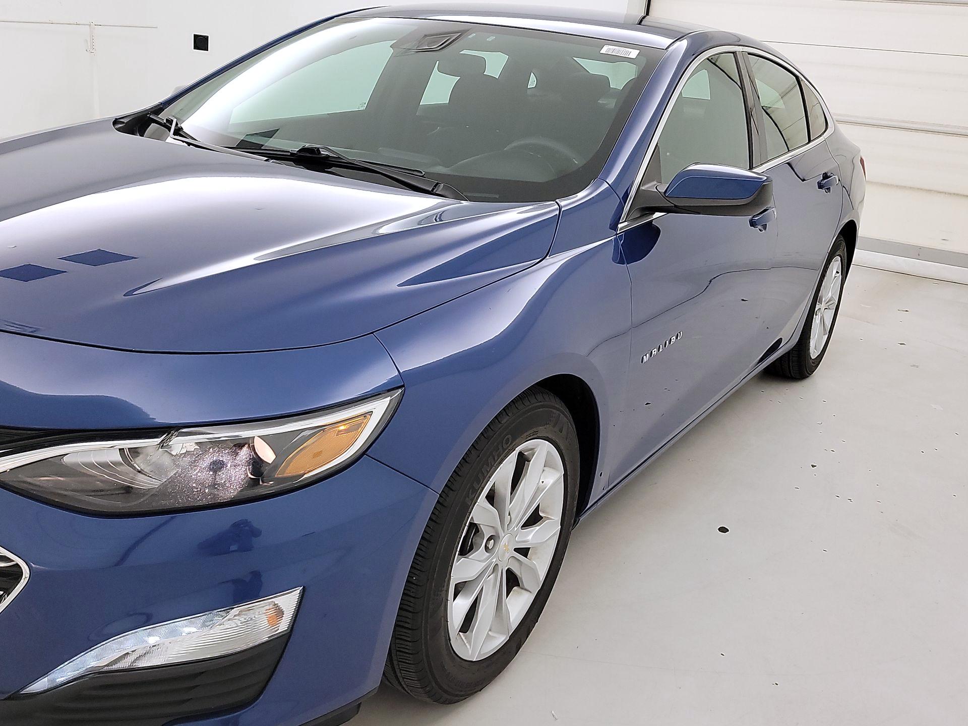 Thumbnail: 2023 Chevrolet Malibu - 3
